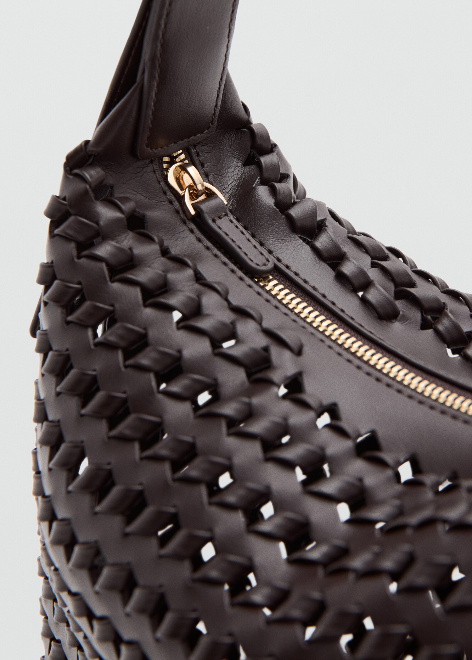 Bossa espatlla trenada - Detall de l'article 1