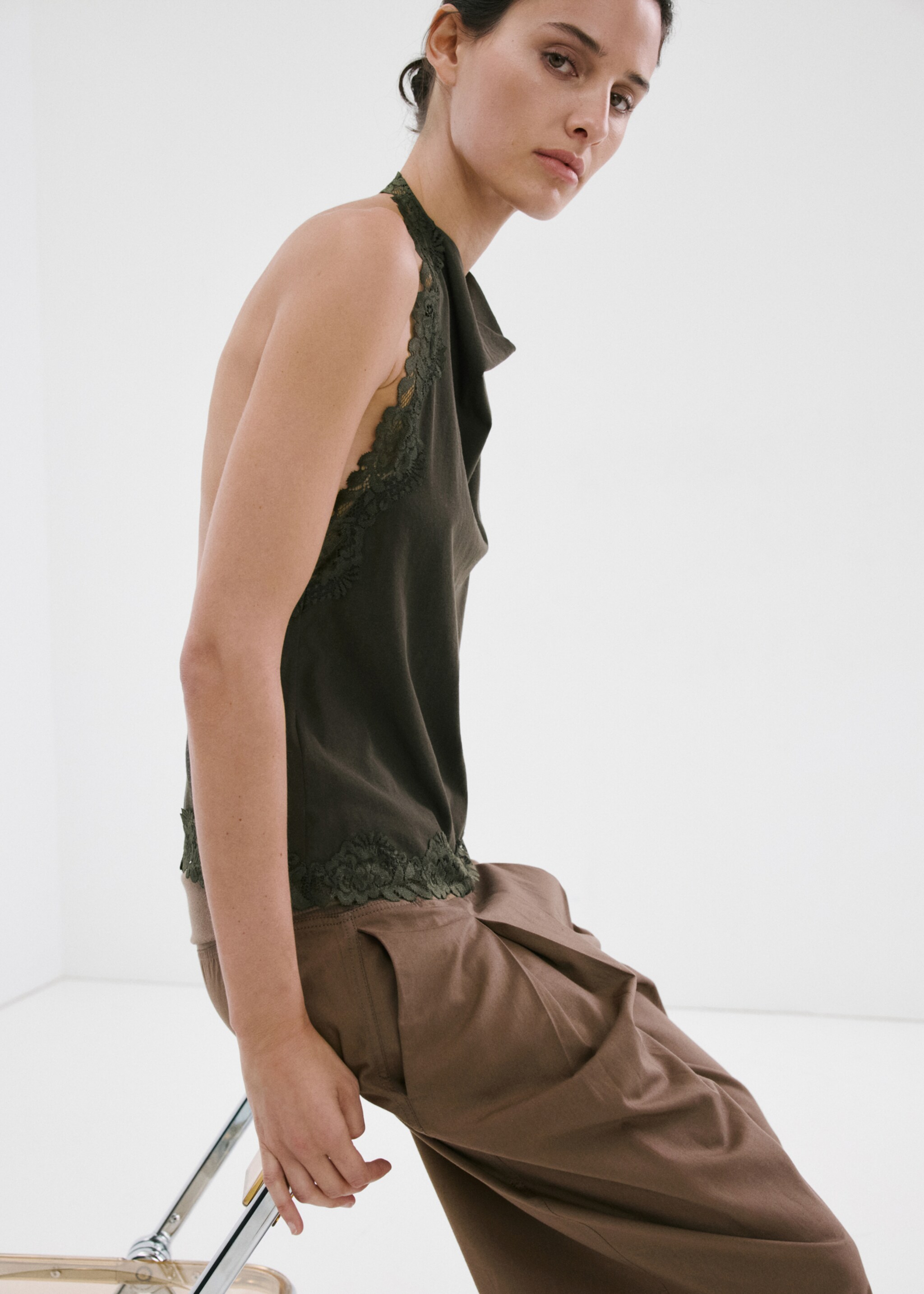 Lace halter neck top - Medium plane, Khaki. Ref: 27047142-00.