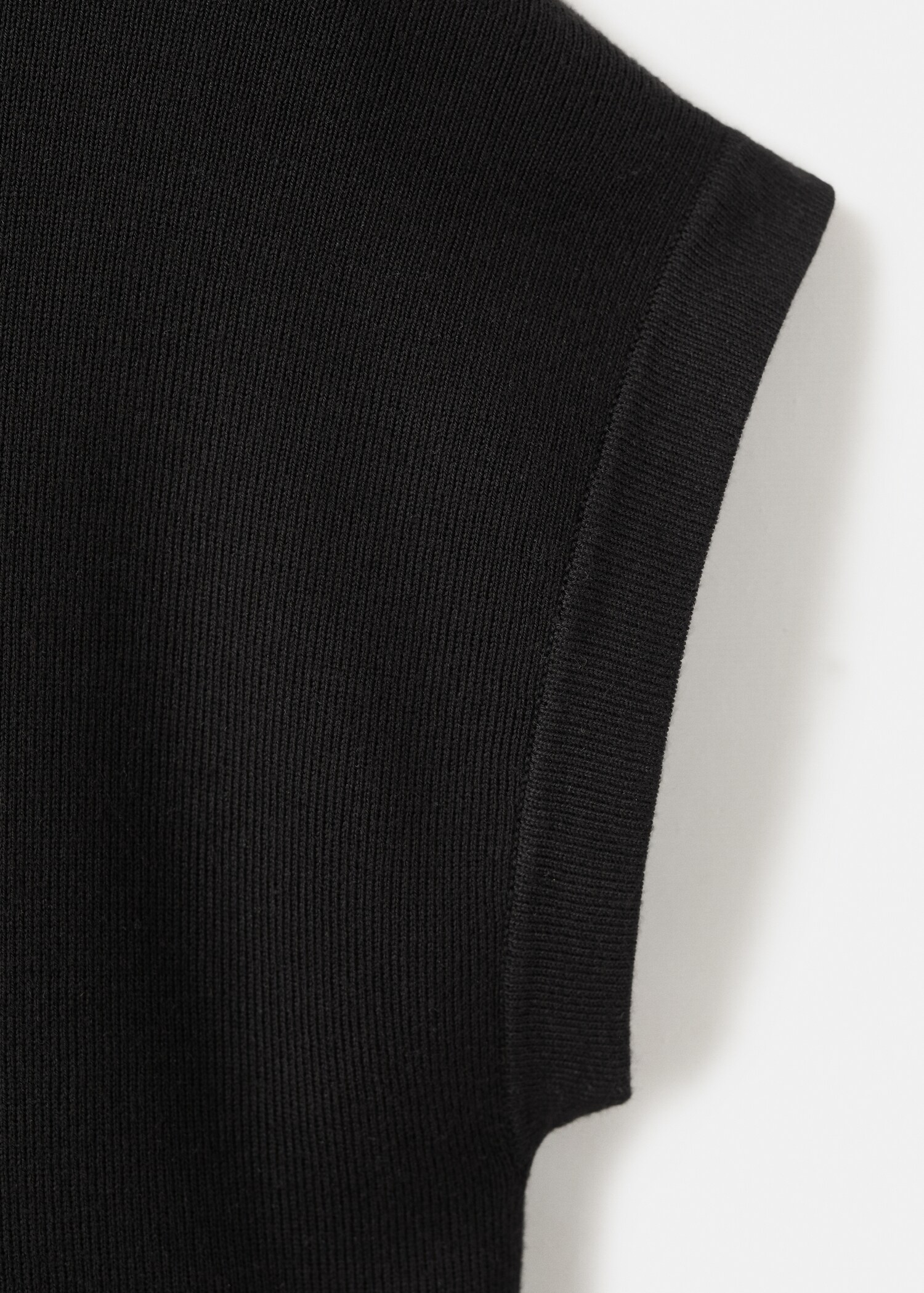 Short-sleeved knitted cotton sweater - Details of the article 8