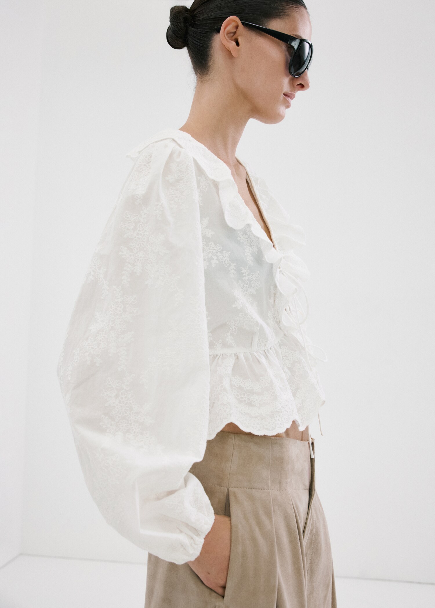 Blouse brodée volants - Détail de l'article 6