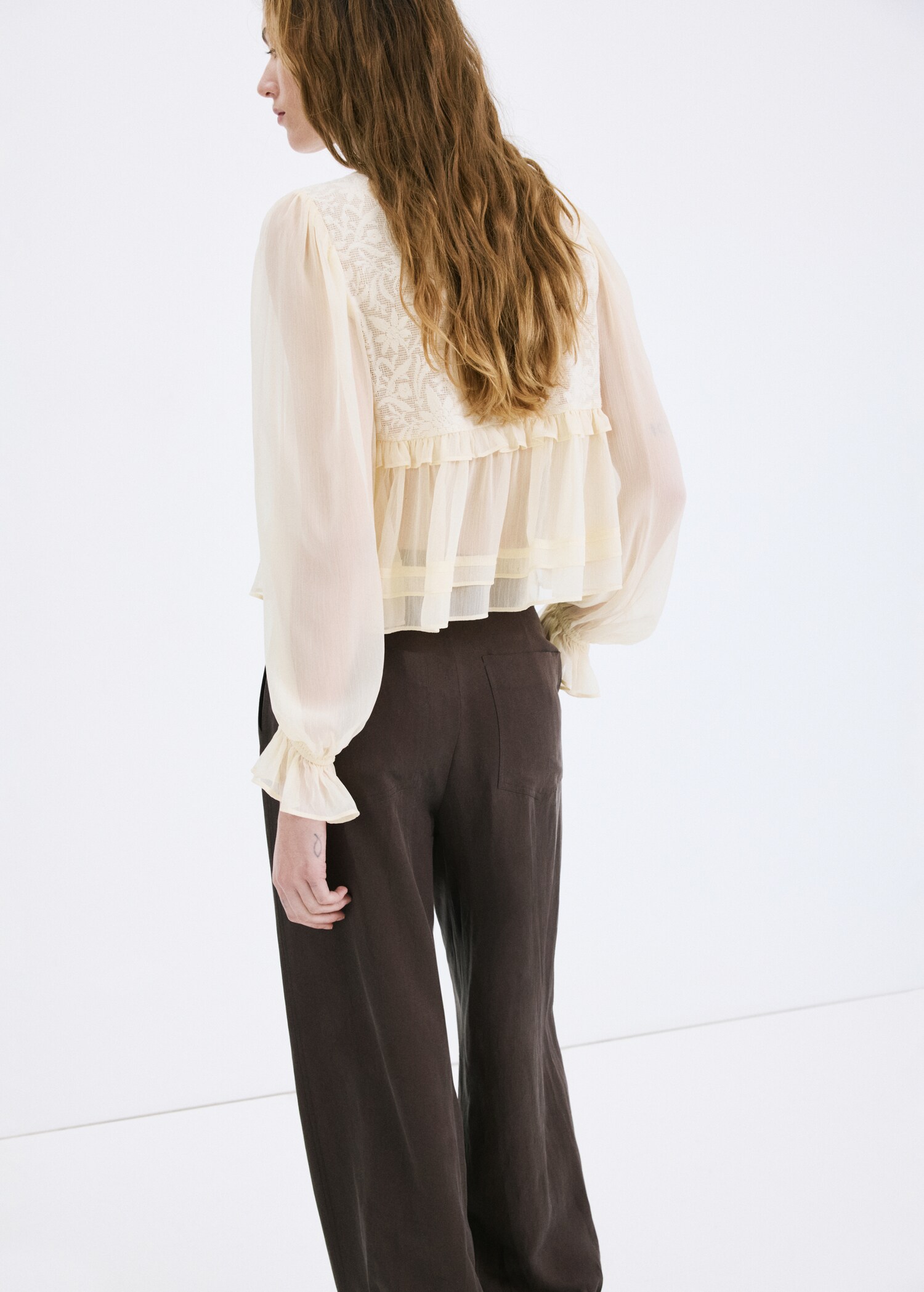 Lace contrast shirt - Reverse of the article