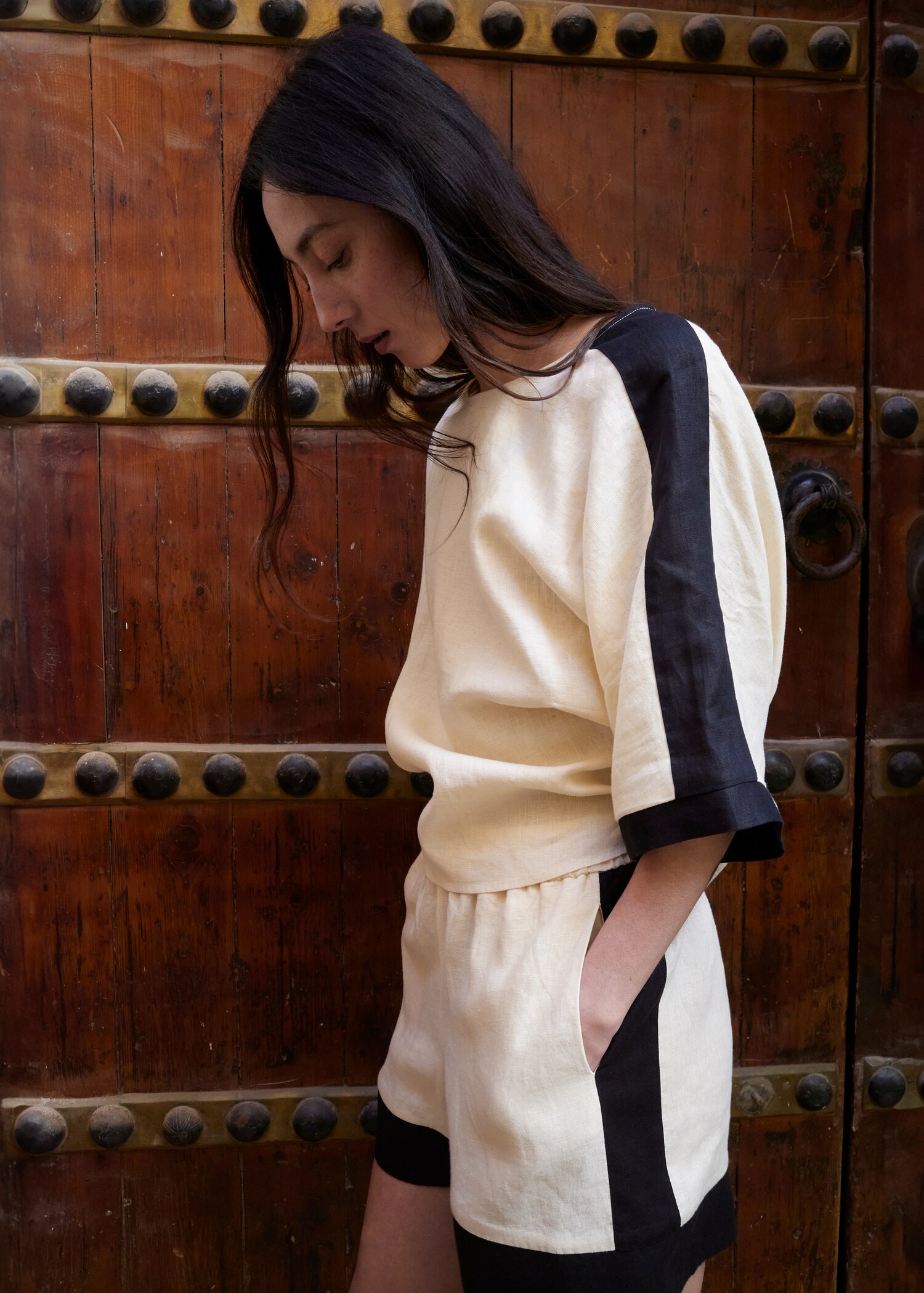 Contrast stripe linen shorts - Medium plane