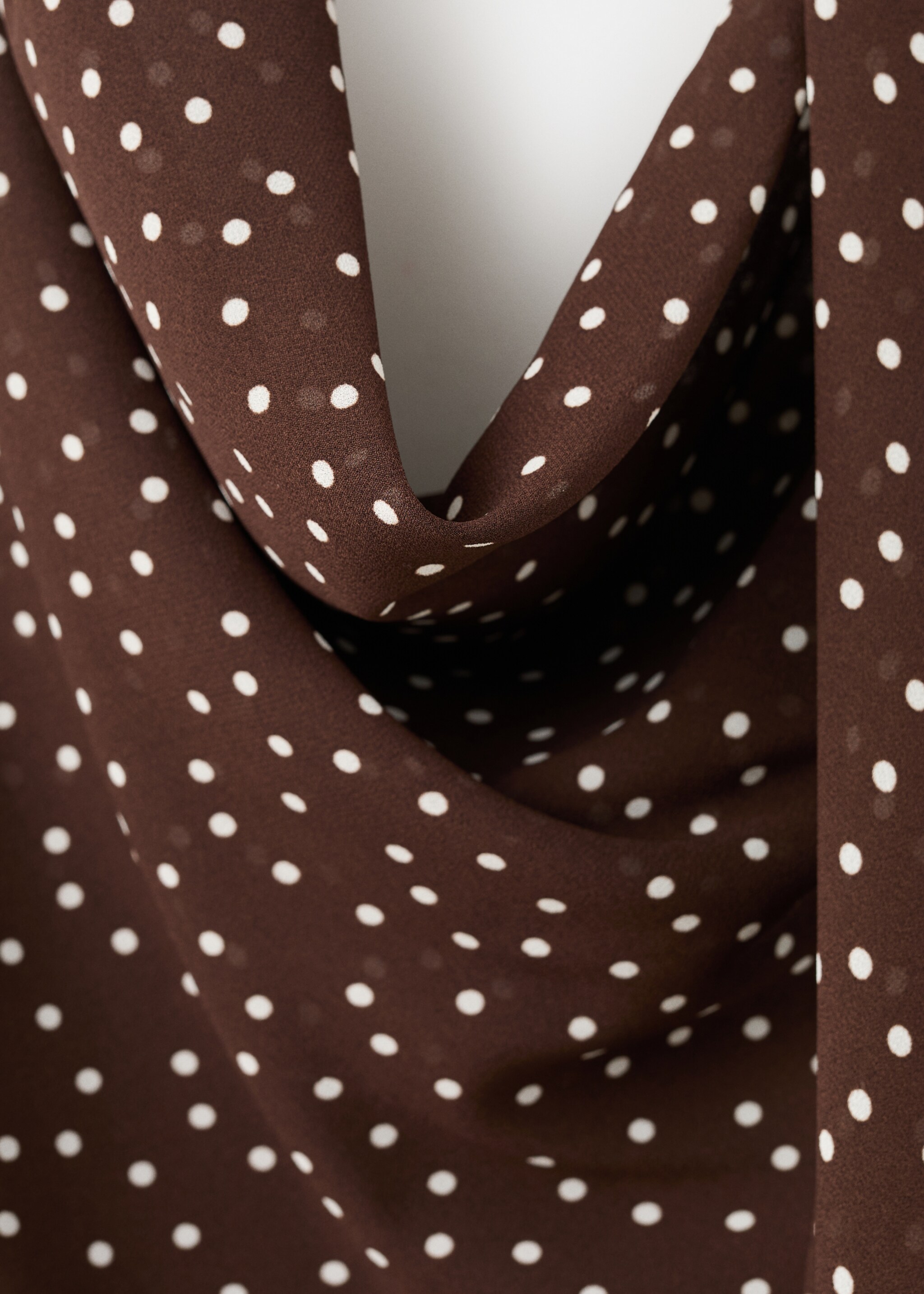 Draped neck scarf top - Details of the article 8, Brown. Ref: 27047154-00.