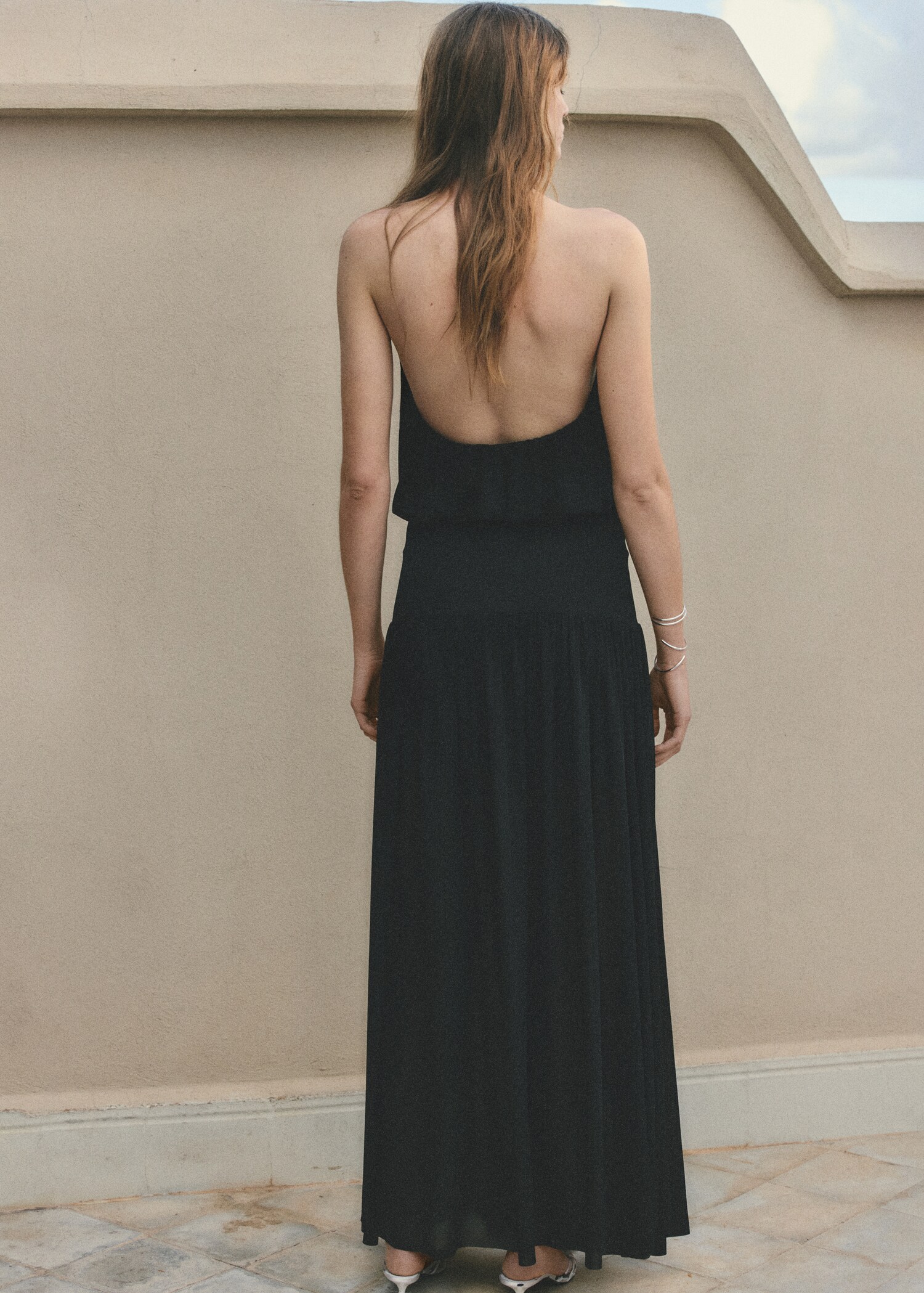 Vestido largo cuello halter - Reverso del artículo