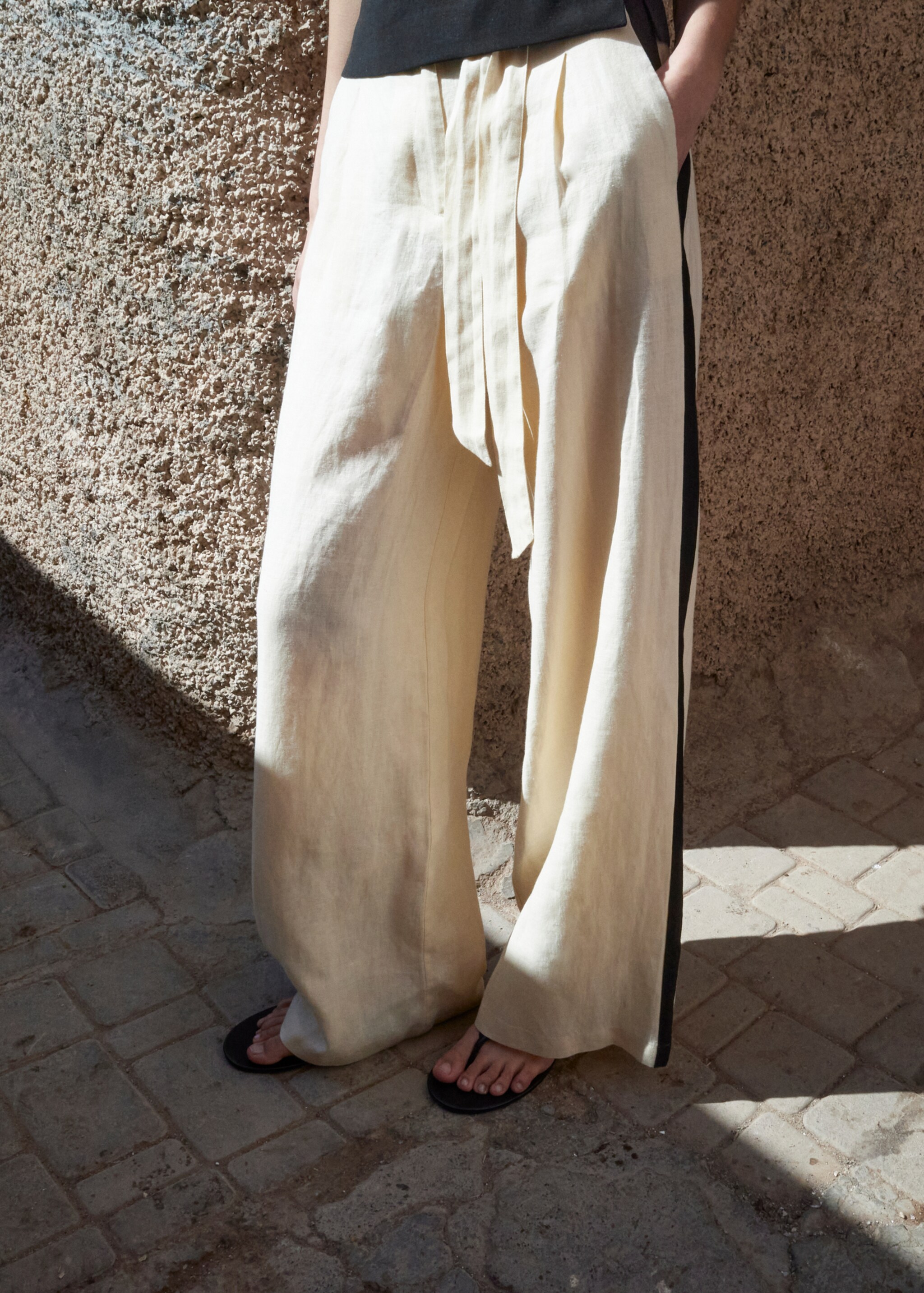 Contrast striped linen pants - Medium plane, Ecru. Ref: 27047157-00.