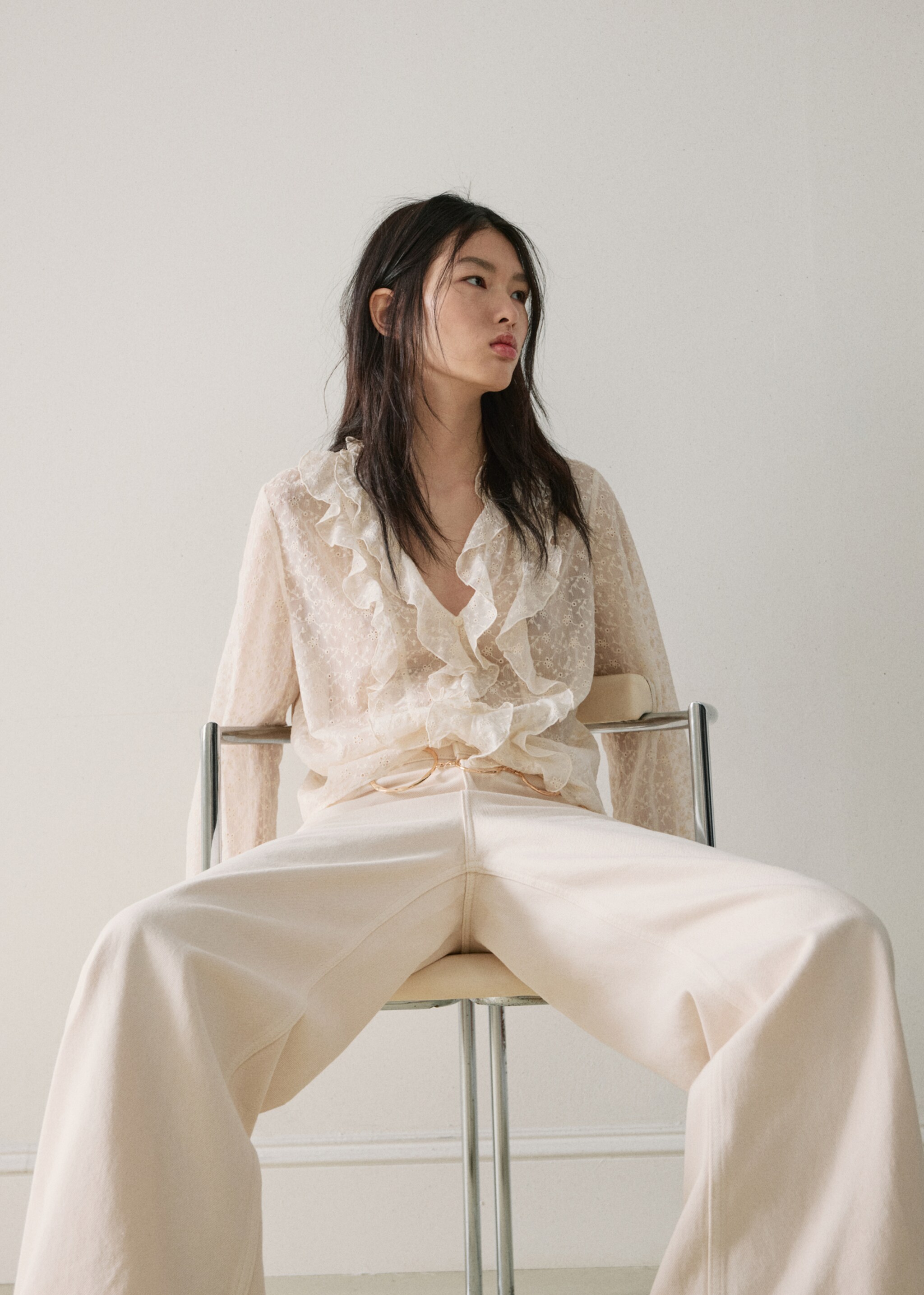 Ruffled embroidered blouse - Medium plane, Ecru. Ref: 27047158-00.