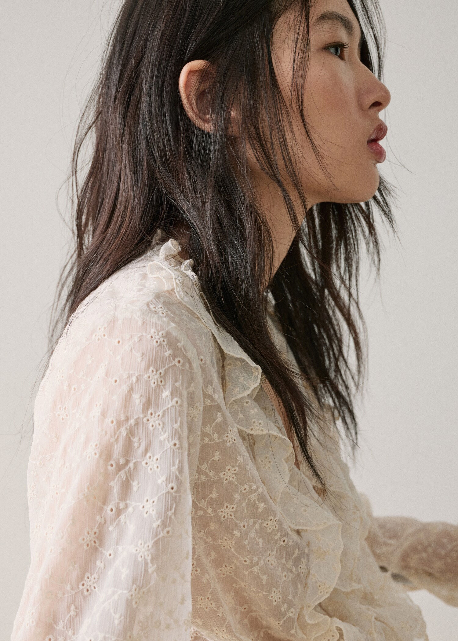 Ruffled embroidered blouse - Details of the article 1