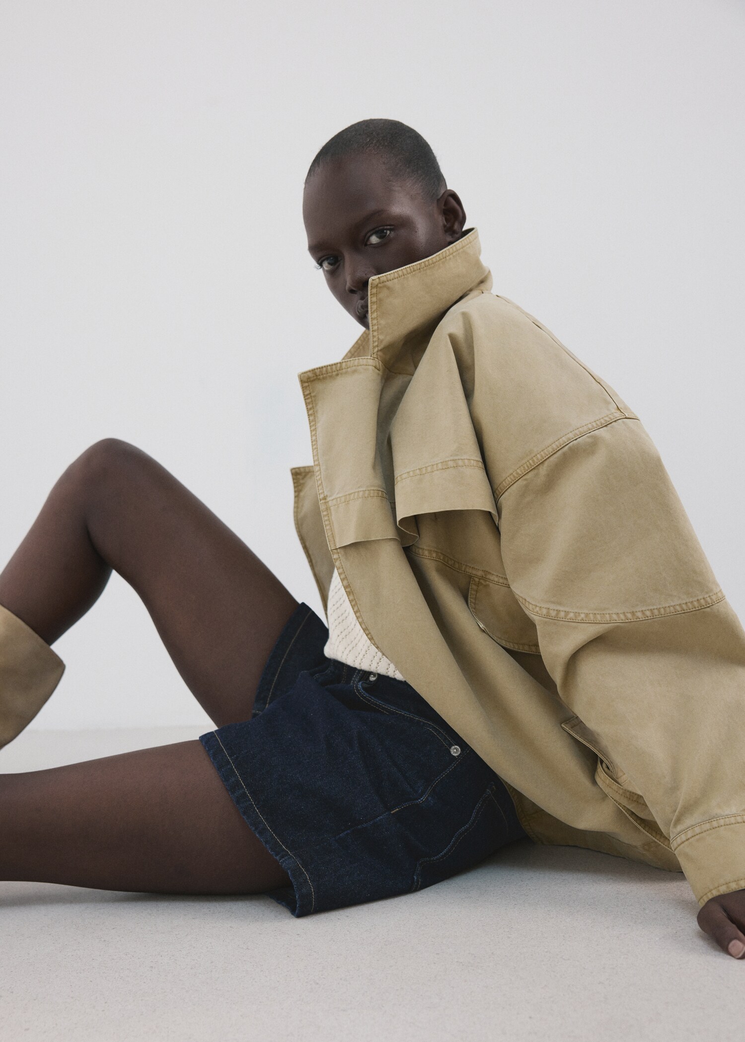 شورتات دنيم مستقيمة بخصر عالي - تفاصيل المنتج 1