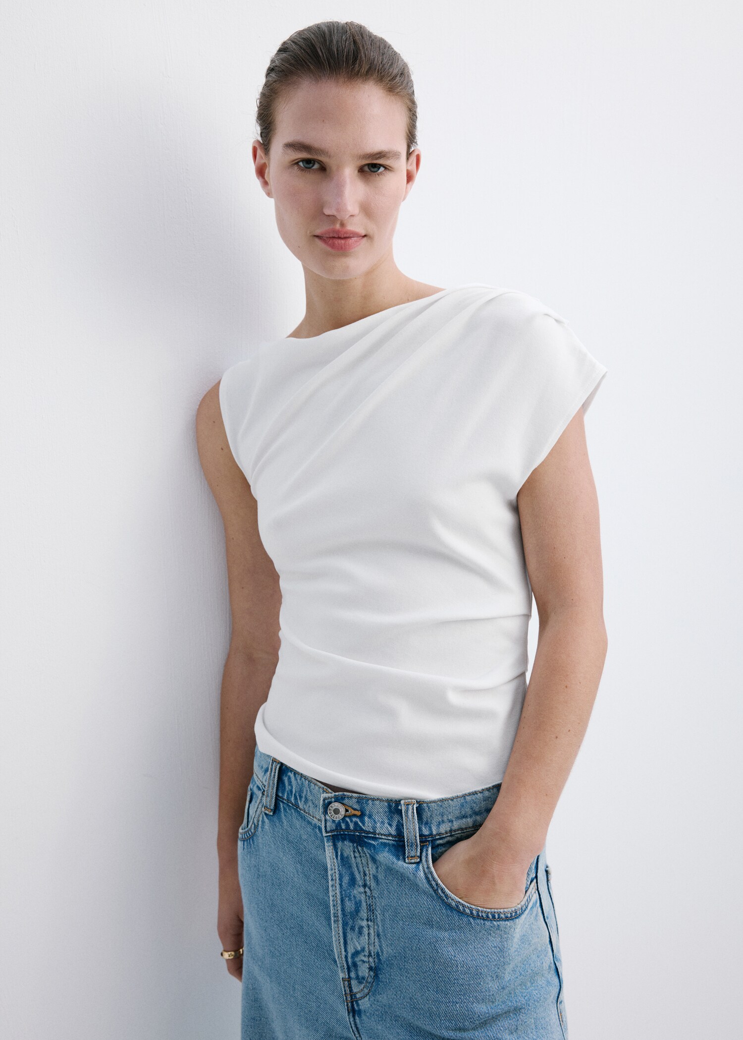 Asymmetric ruched top - Medium plane