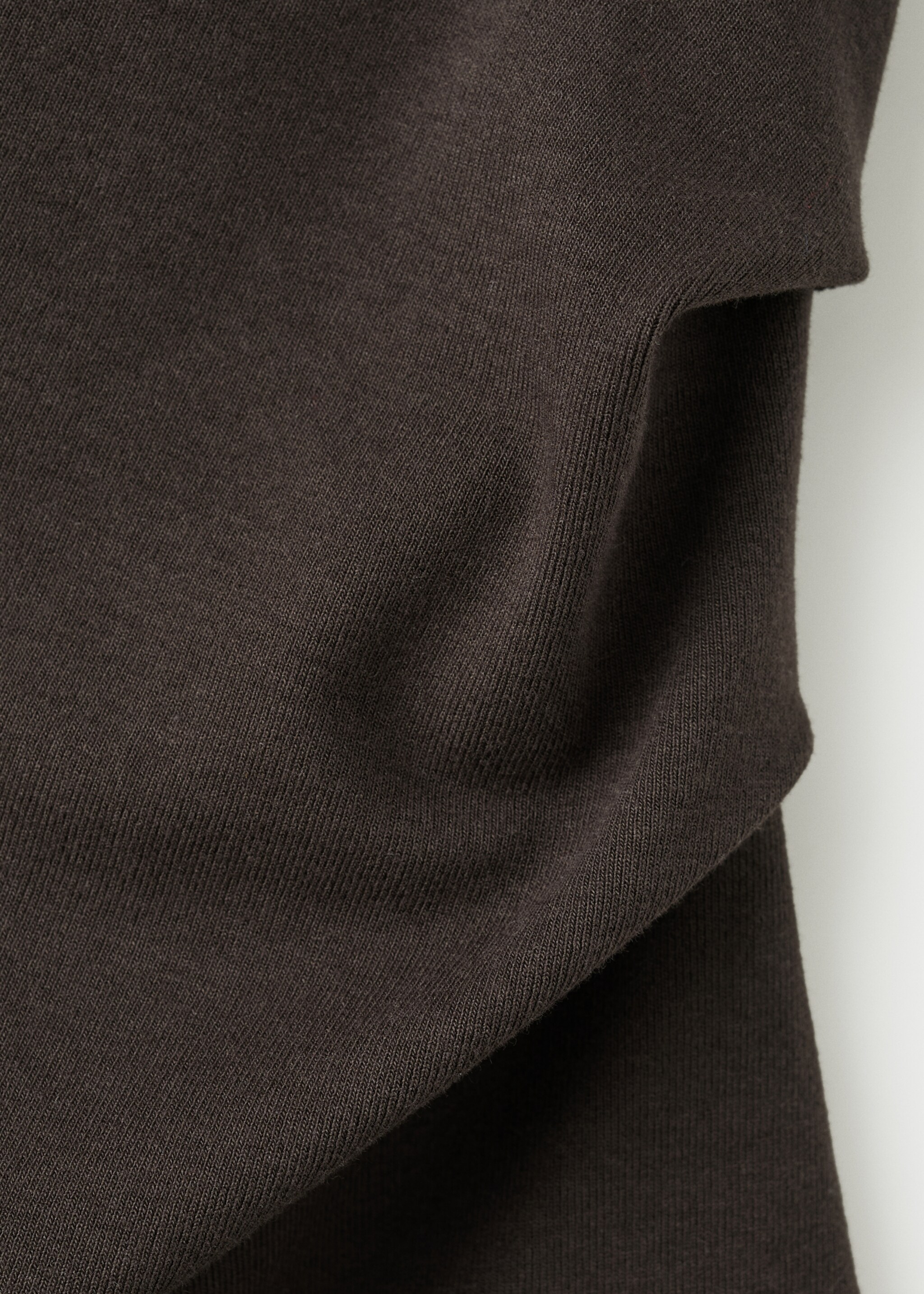 Asymmetric ruched top - Details of the article 0, Chocolate. Ref: 27047167-00.