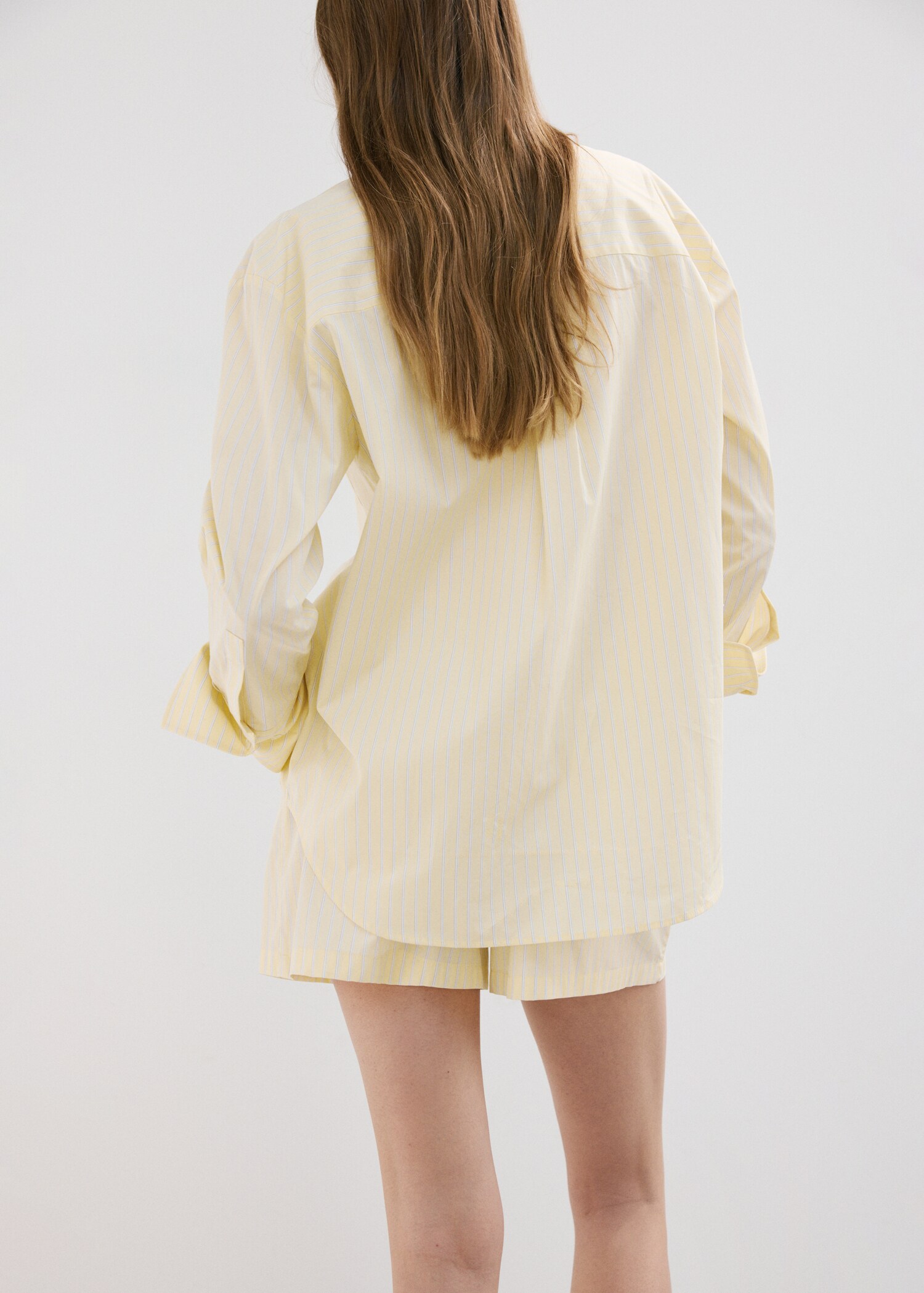 Striped poplin shirt with embroidered message - Reverse of the article