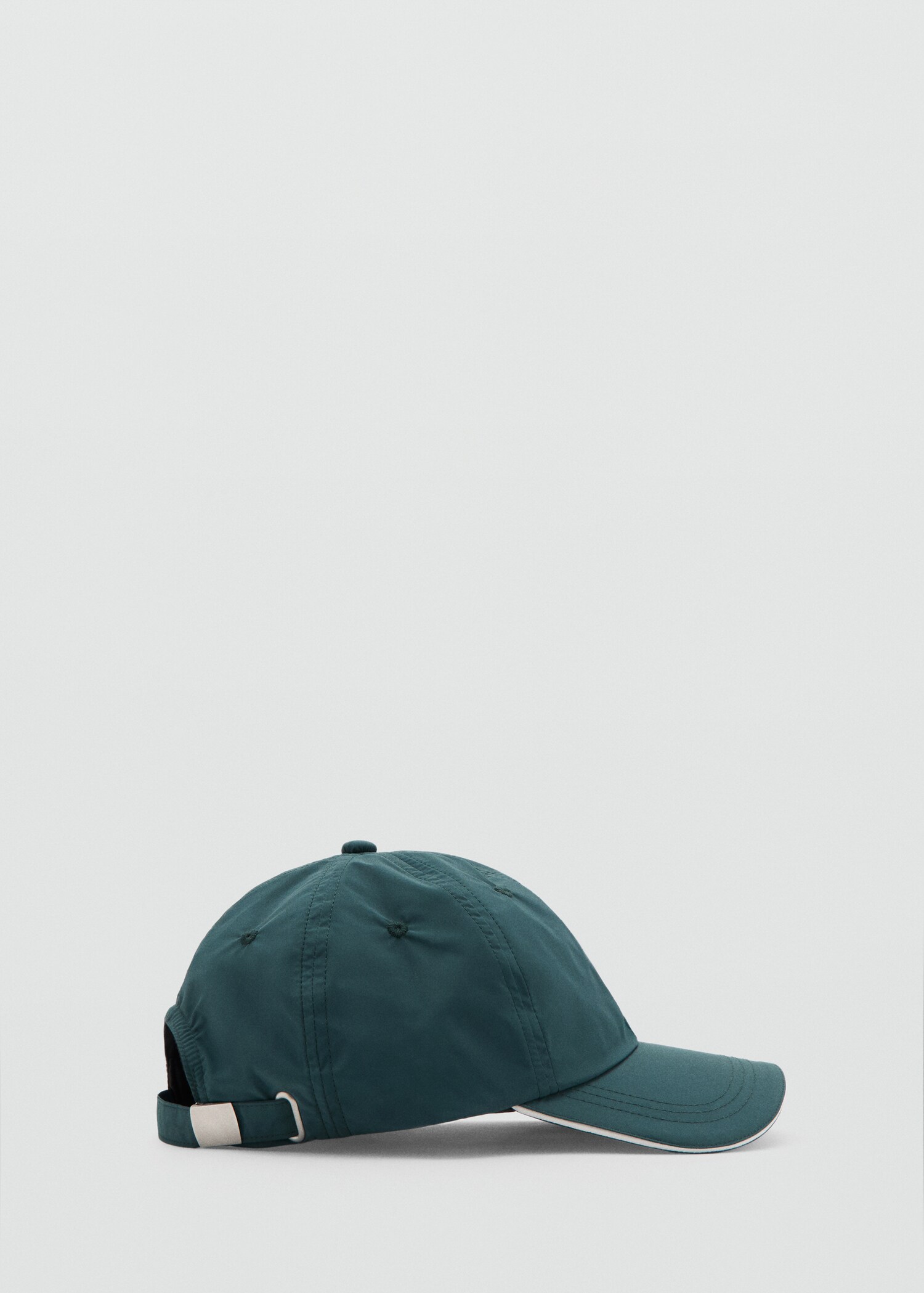 Embroidered cap - Medium plane