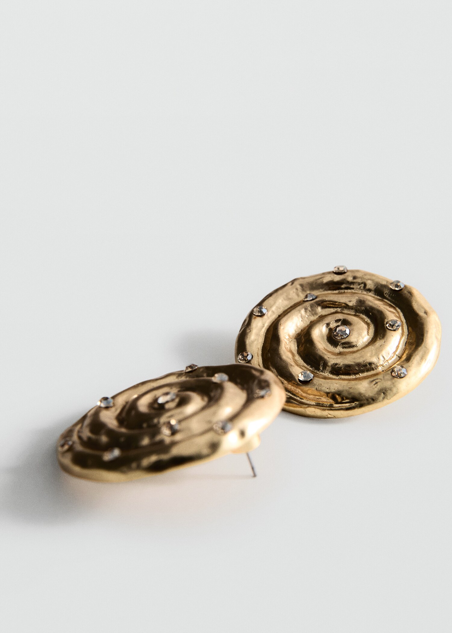 Spiral crystal earring - Medium plane