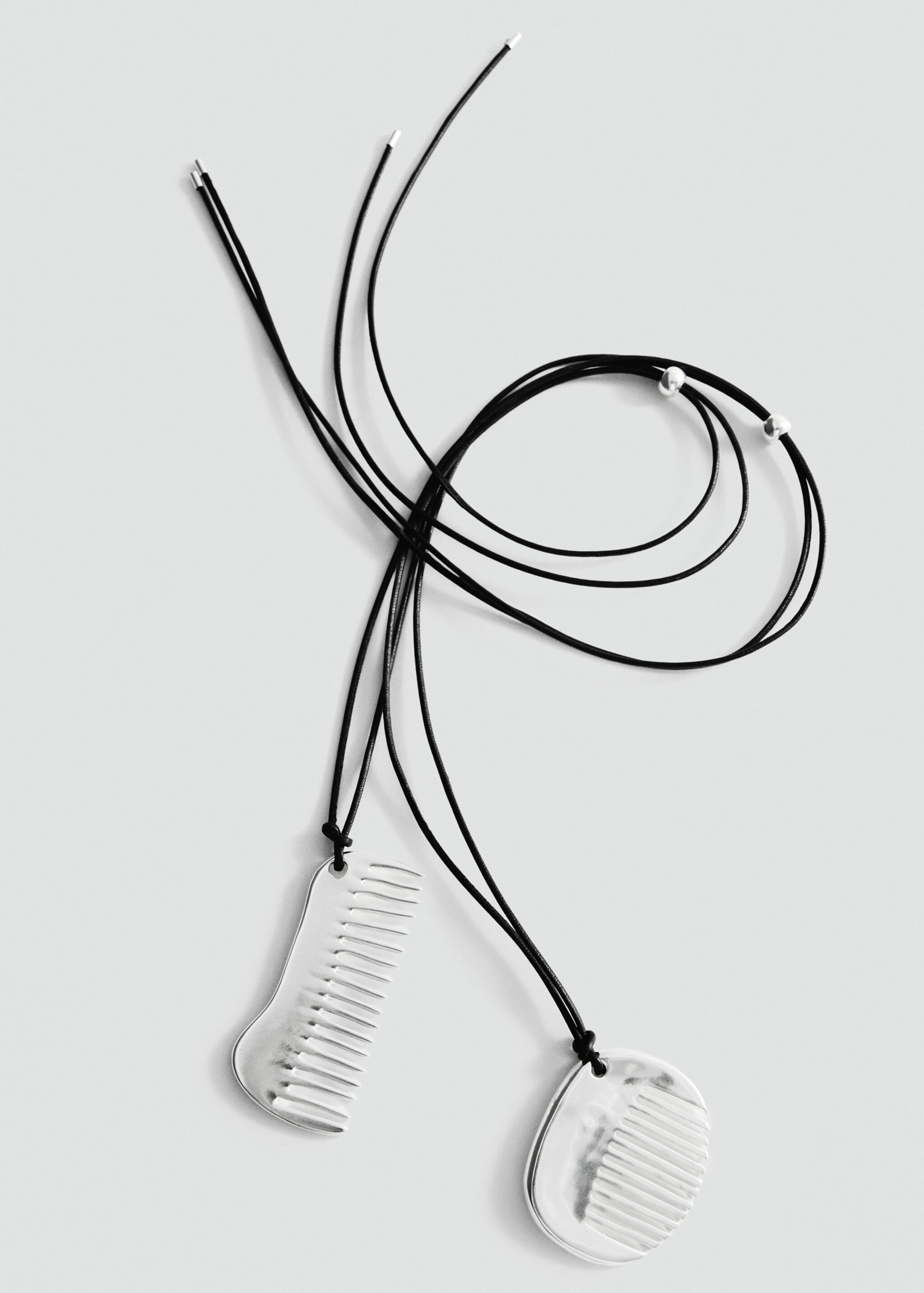 طوق مشط مركب - تفاصيل المنتج 2, فضي. Ref: 27047799-00.