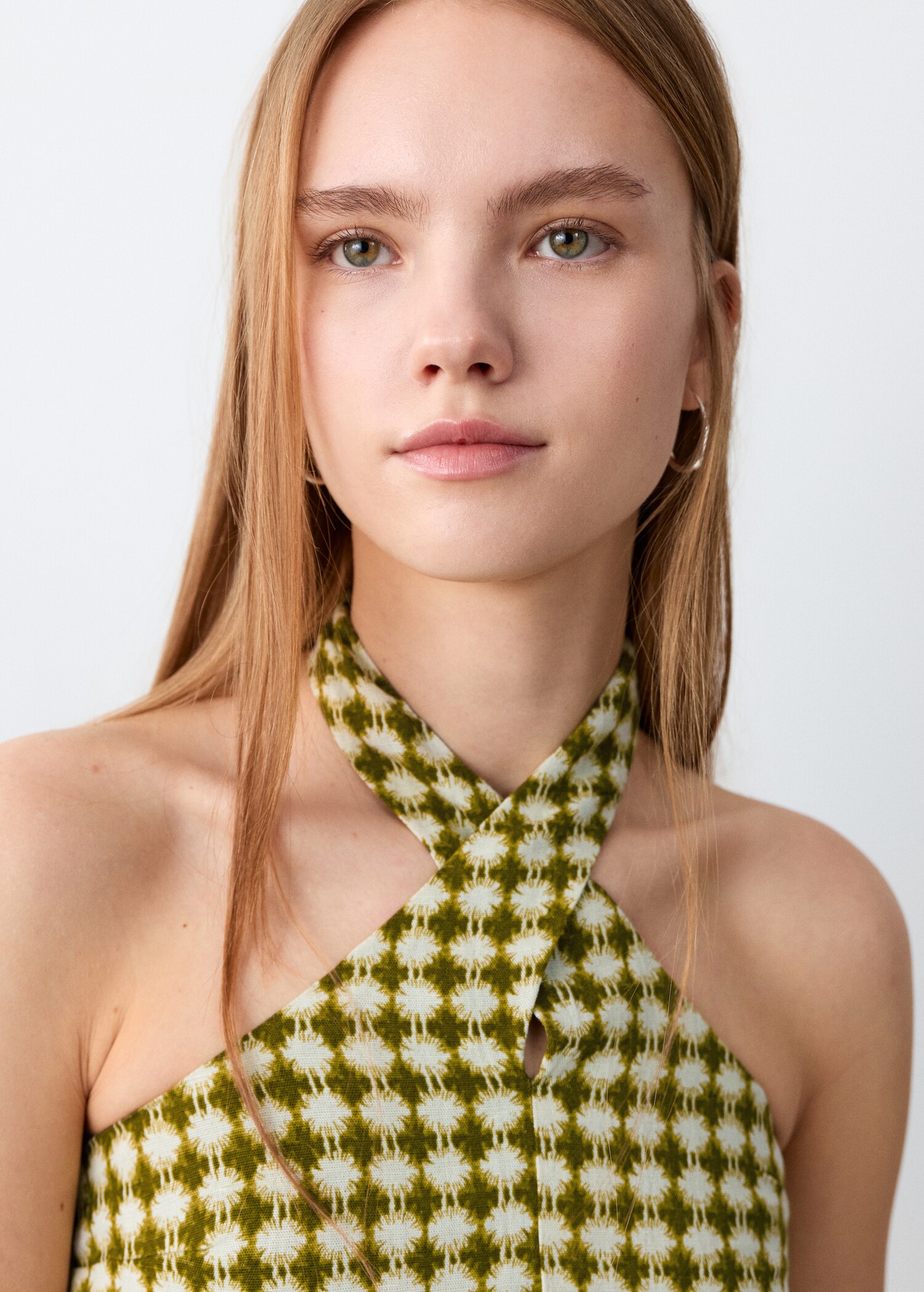 Halter-neck printed top - Details of the article 1