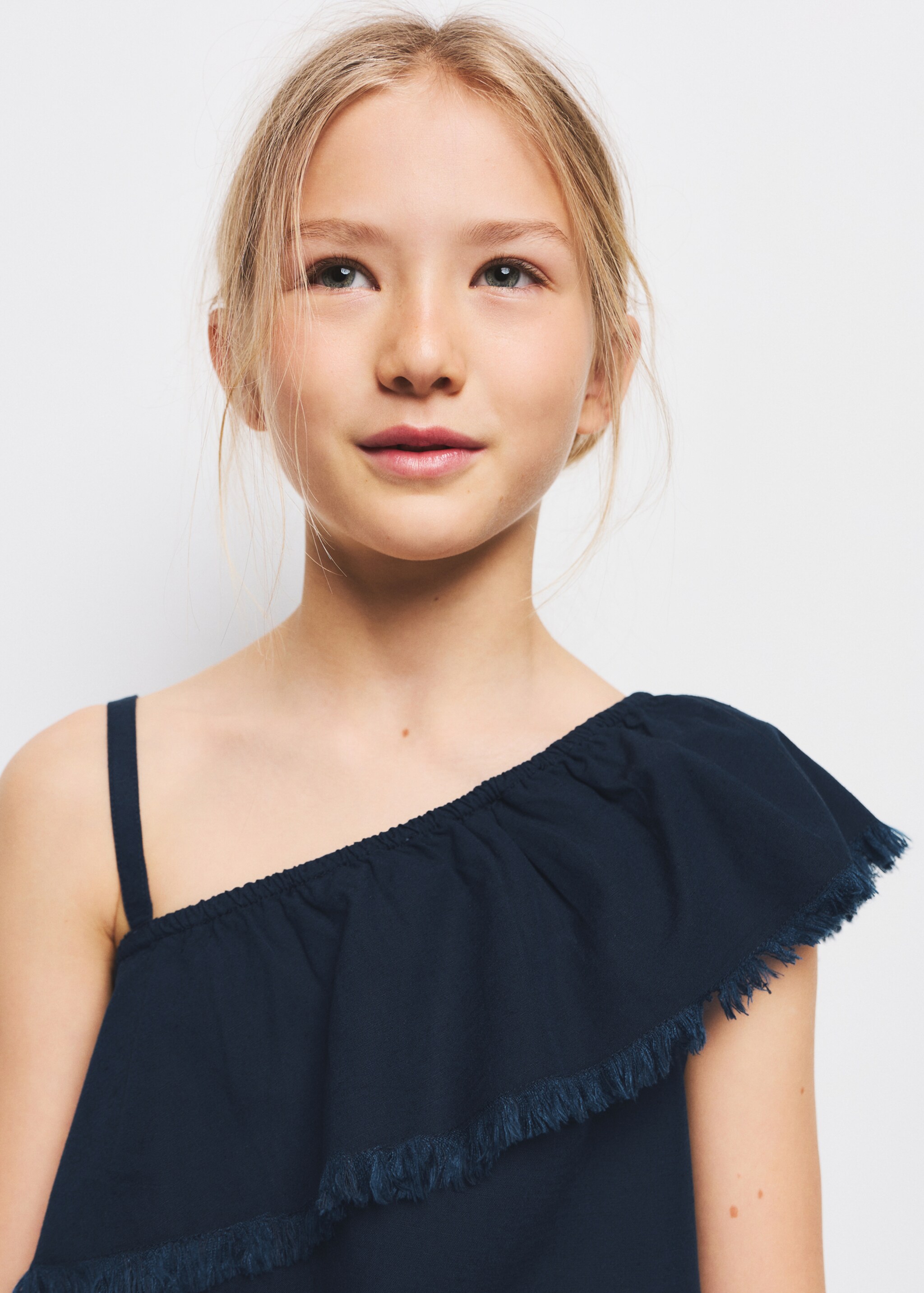 Ruffle asymmetric blouse - Details of the article 1, Navy. Ref: 27047909-00.