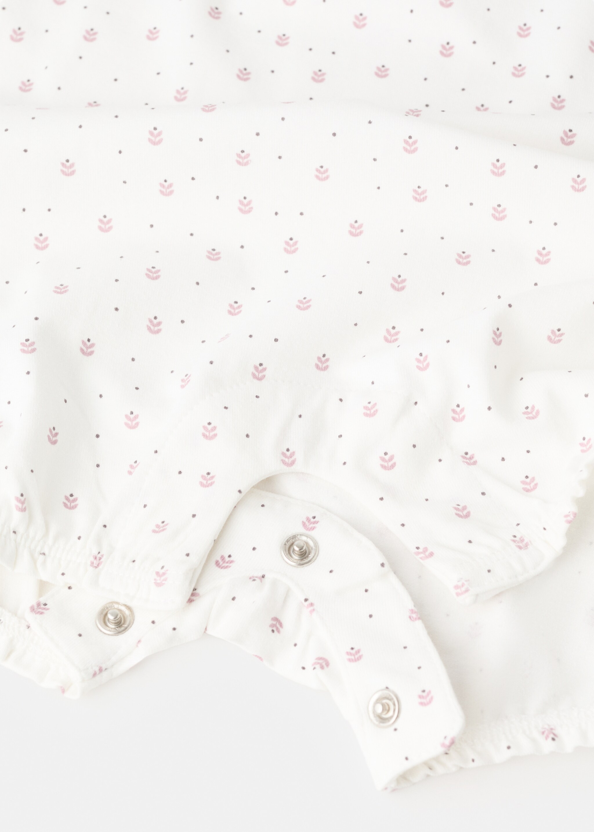 Floral-print pyjamas - Details of the article 8, Off White. Ref: 27048275-00.