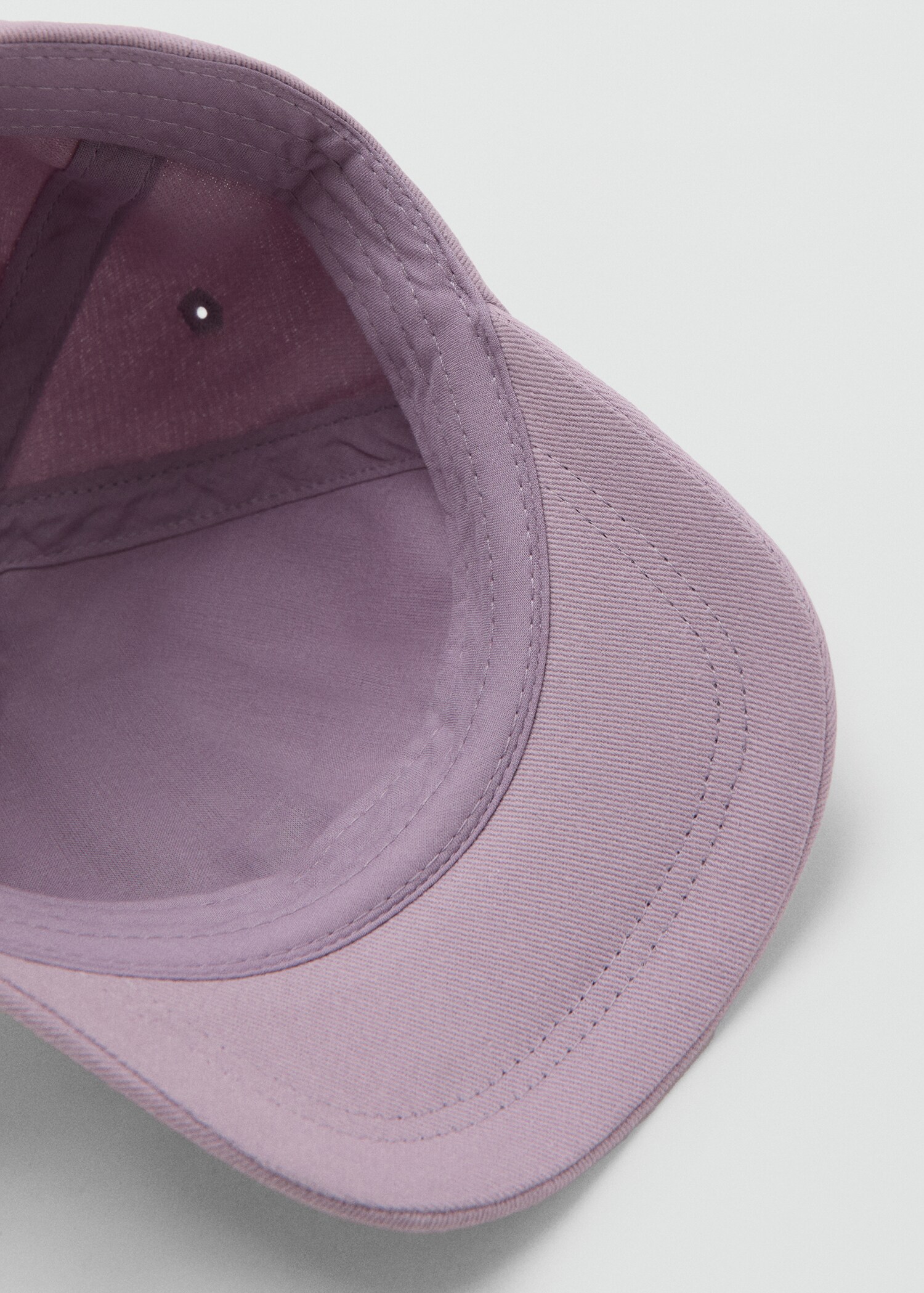 Embroidered flower cap - Details of the article 2