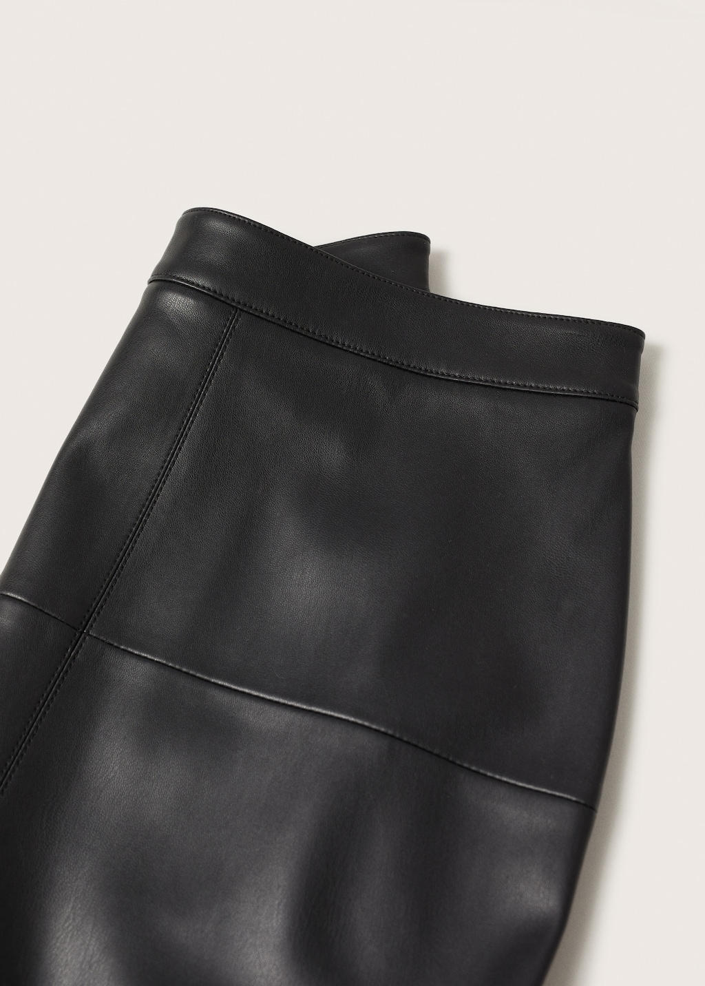 Cut out faux leather skirt Women MANGO Iraq