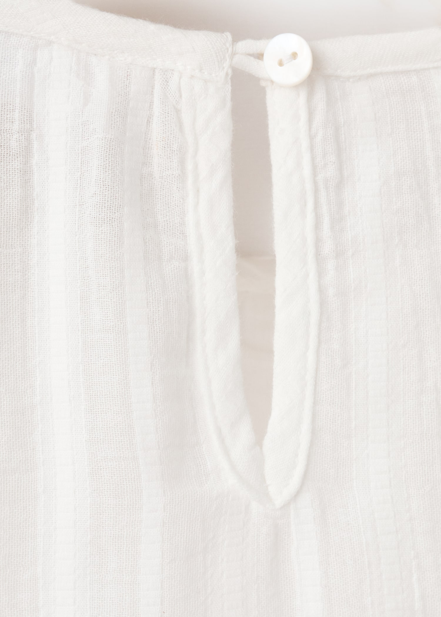 Embroidered cotton blouse - Details of the article 8