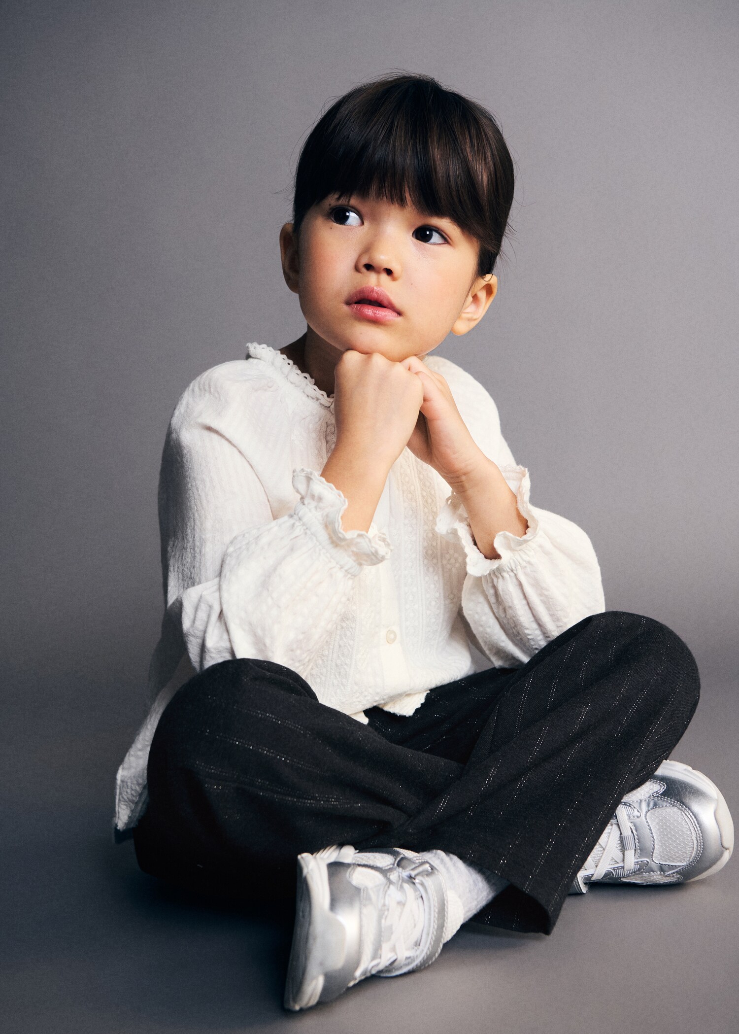 بلوزة قطن مطرزة - رؤية وسط