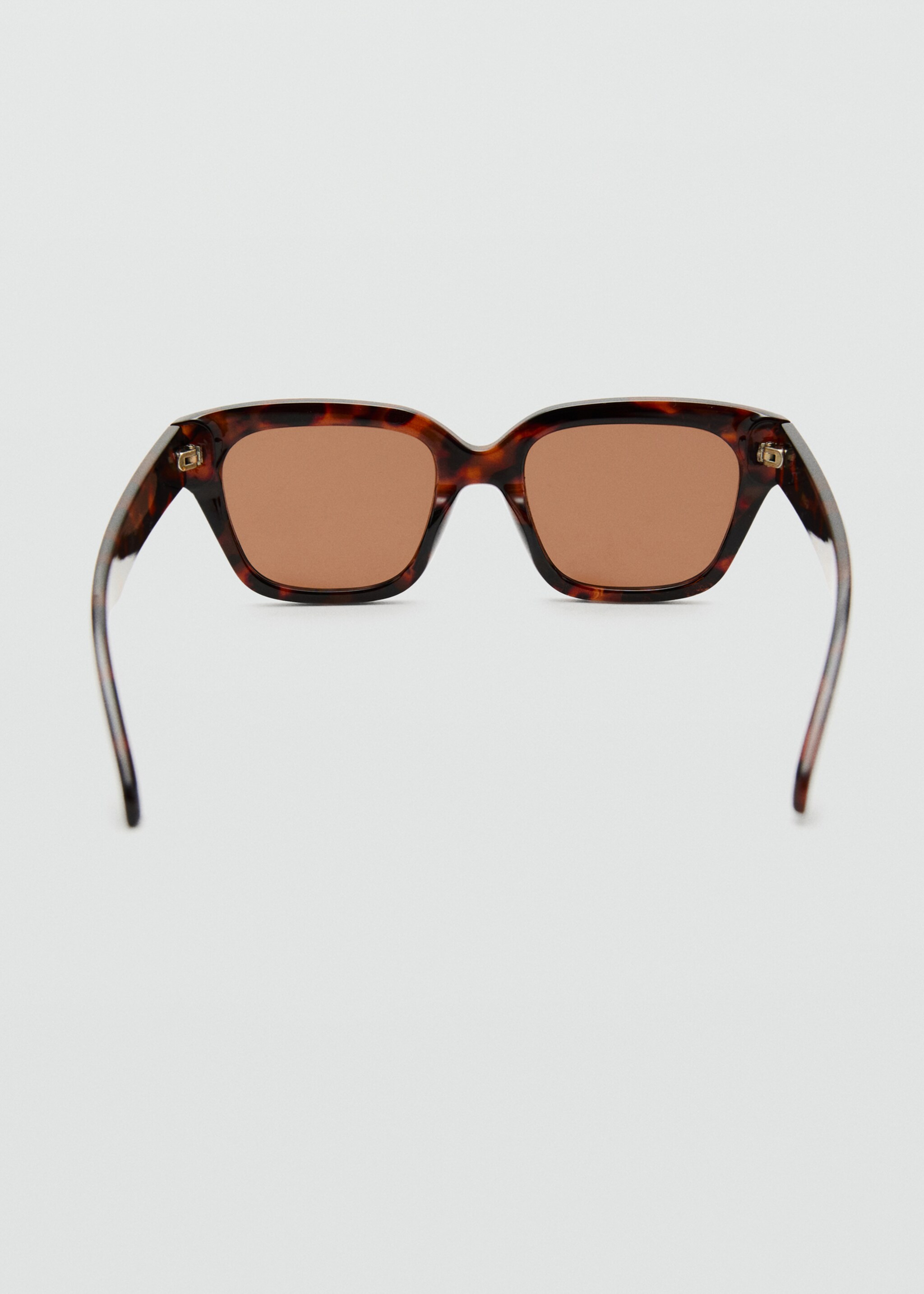 Squared frame sunglasses - Details of the article 1, Chocolate. Ref: 27051176-00.