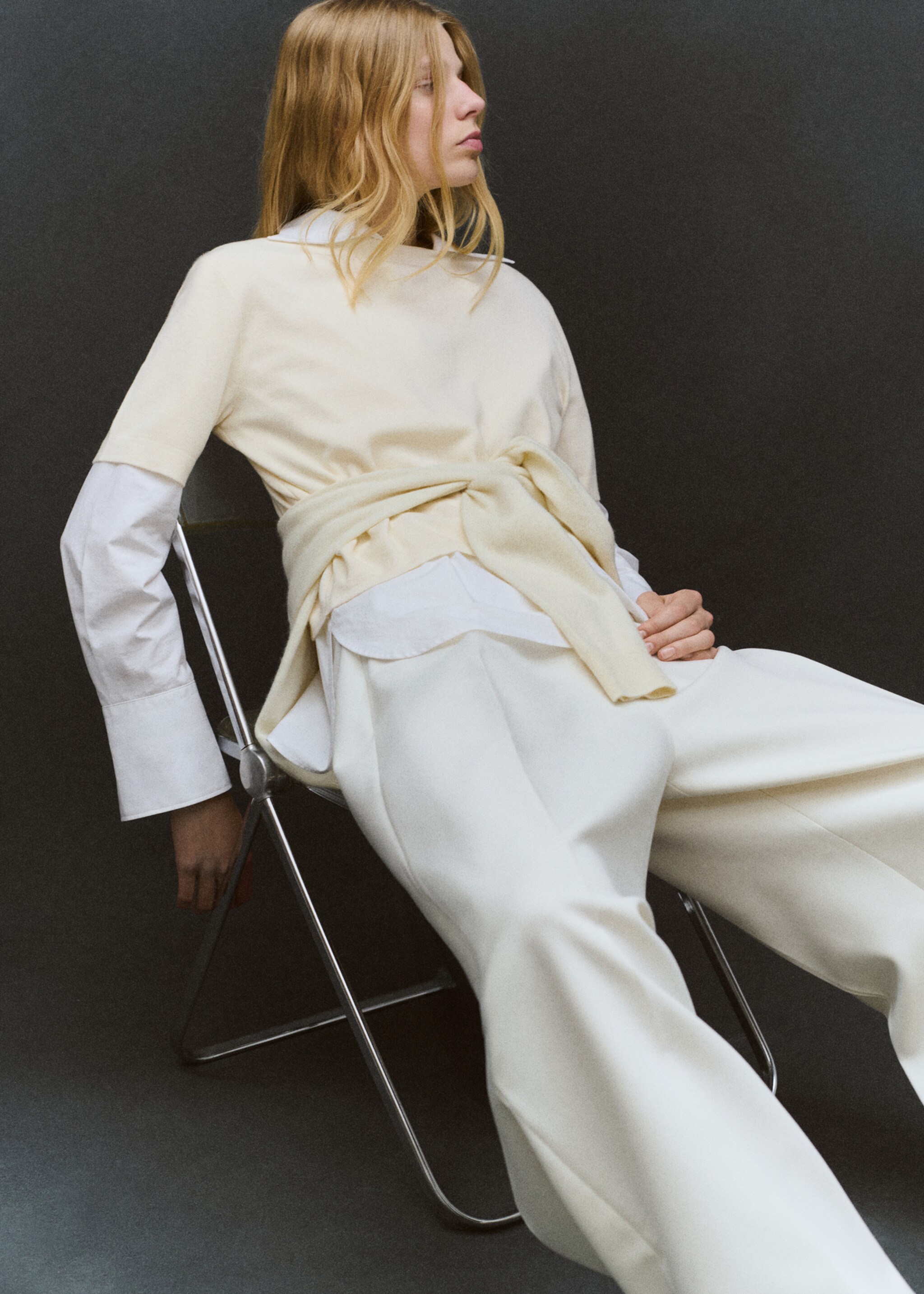 سترة صوفية بأكمام قصيرة - تفاصيل المنتج 1, بيج فاتح. Ref: 27051192-00.