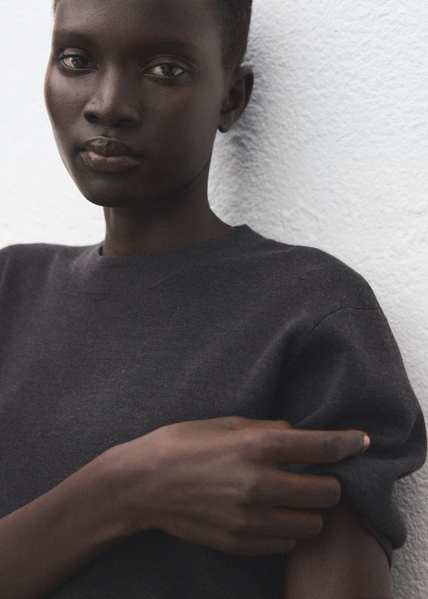 سترة صوفية بأكمام قصيرة - تفاصيل المنتج 1