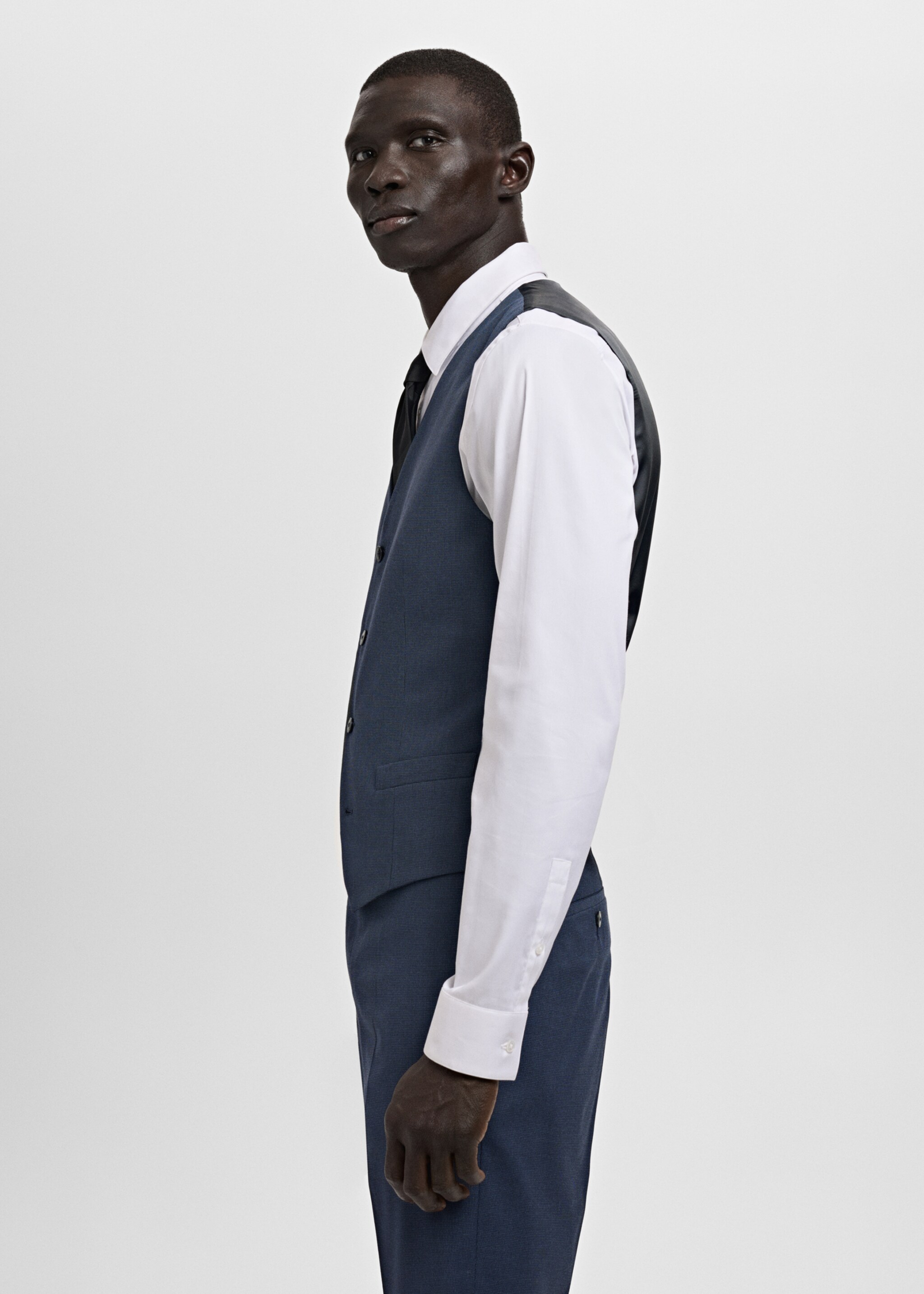 Super-Slim-Fit-Anzugweste Paris - Detail des Artikels 2, Tintenblau. Ref: 27051195-00.