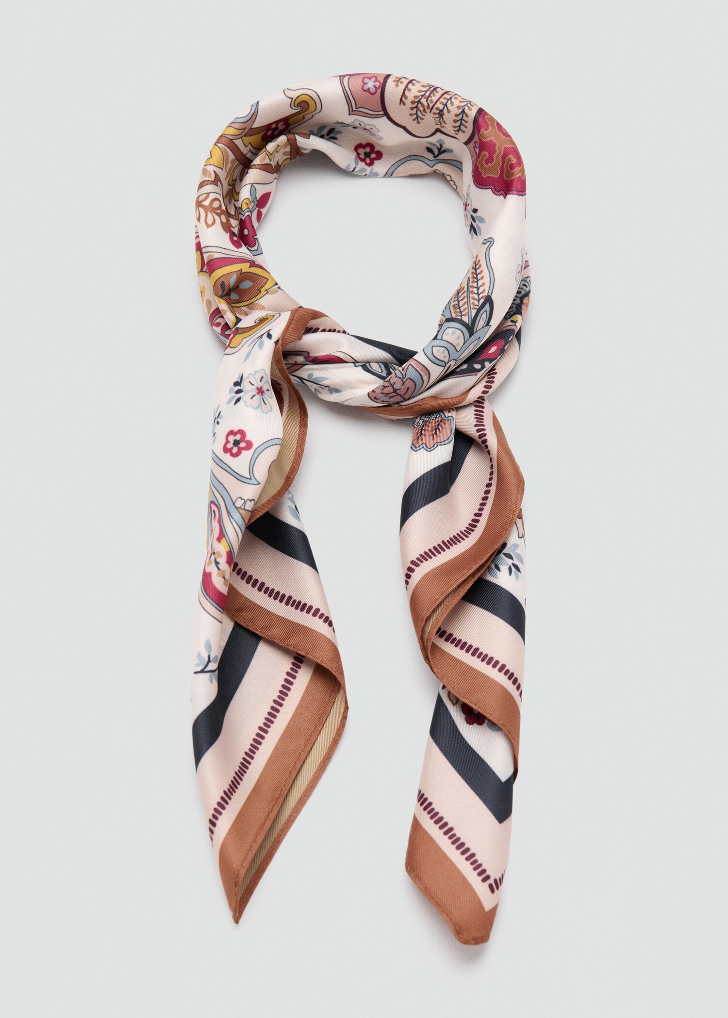 Combined design scarf - Details of the article 1
