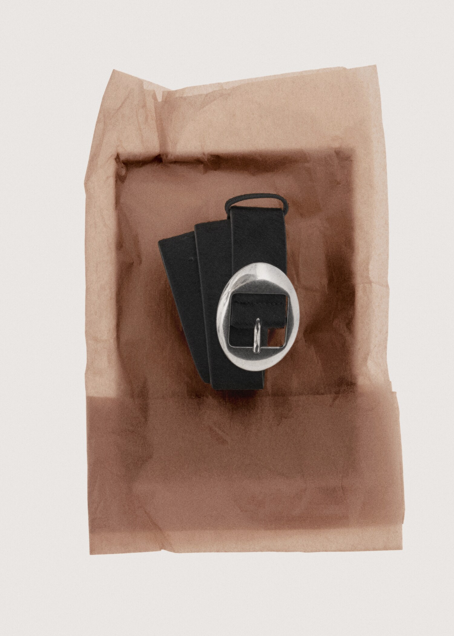 Ledergürtel mit Kunstpelz - Detail des Artikels 7