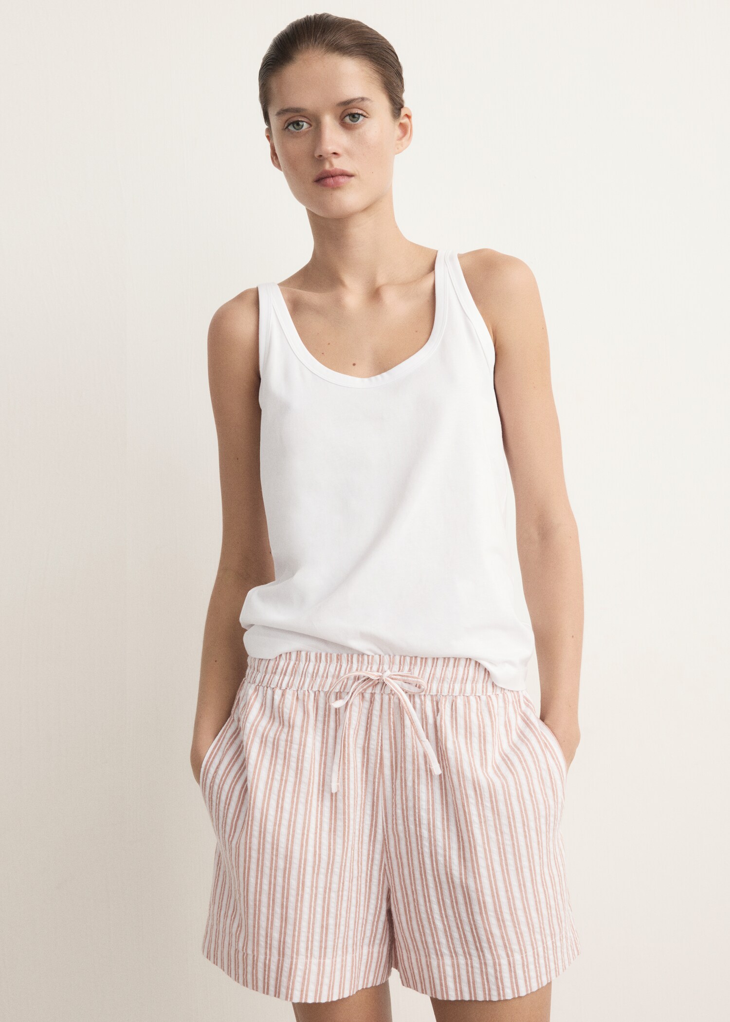 Two-piece cotton striped pyjamas with straps - Details of the article 2