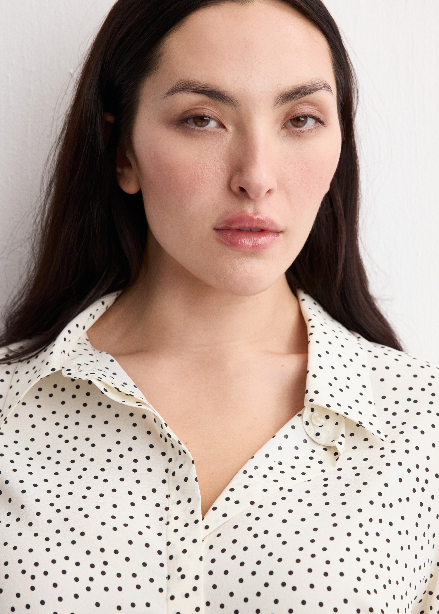 Straight-cut animal-print blouse - Details of the article 4