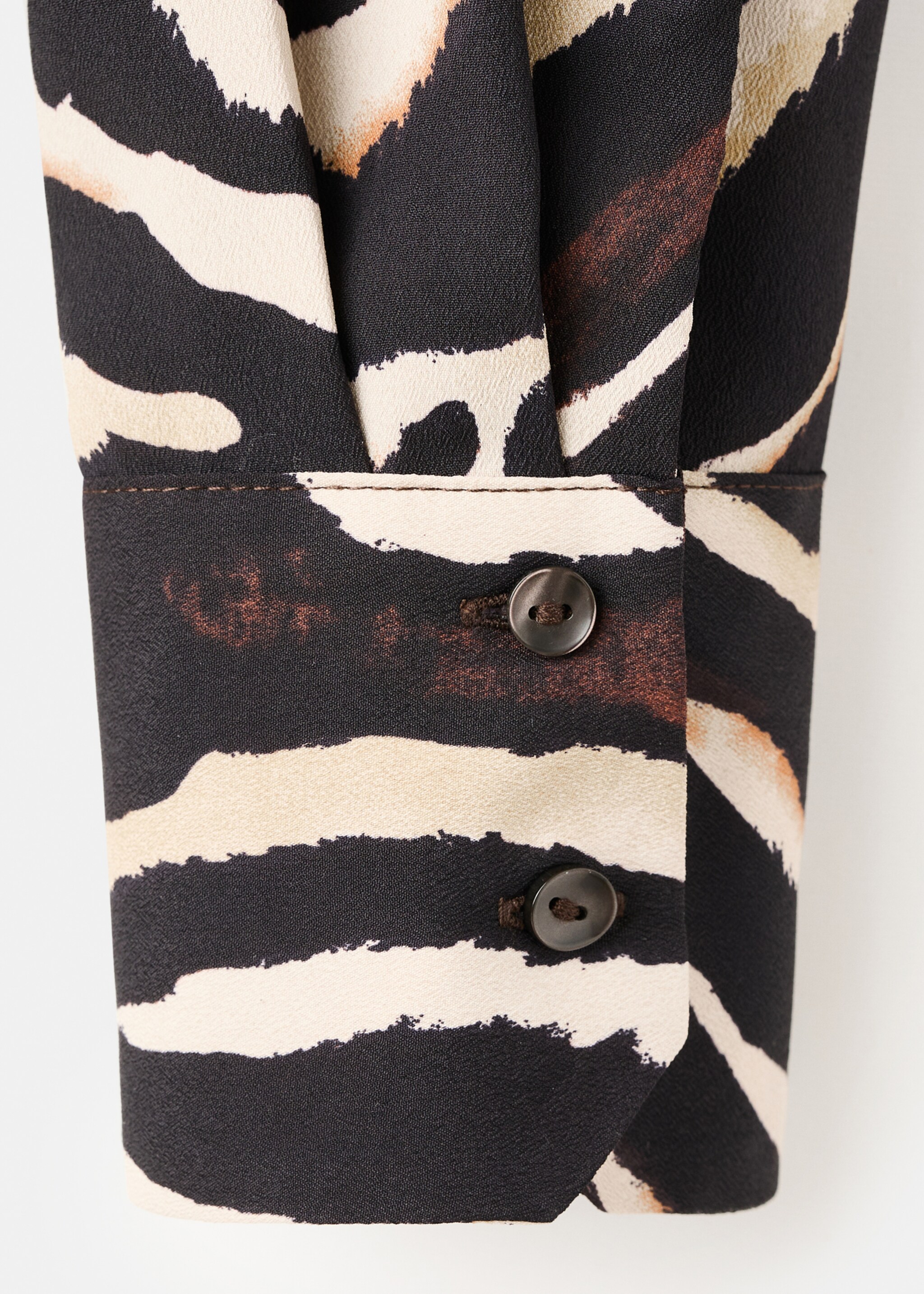 Straight-cut animal-print blouse - Details of the article 0, Black. Ref: 27051236-00.