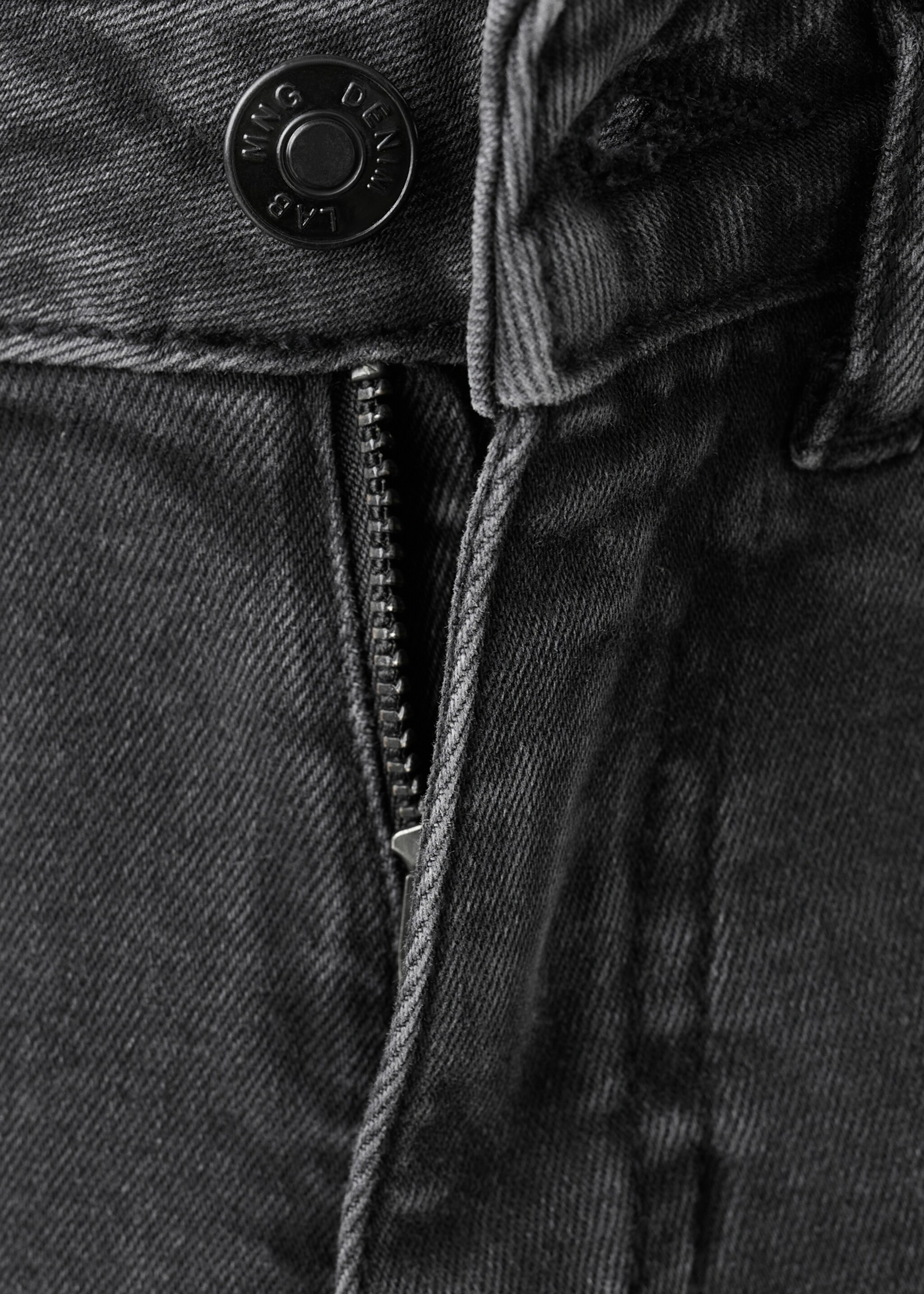 Skinny jeans - Details of the article 8, Black denim. Ref: 27051238-00.
