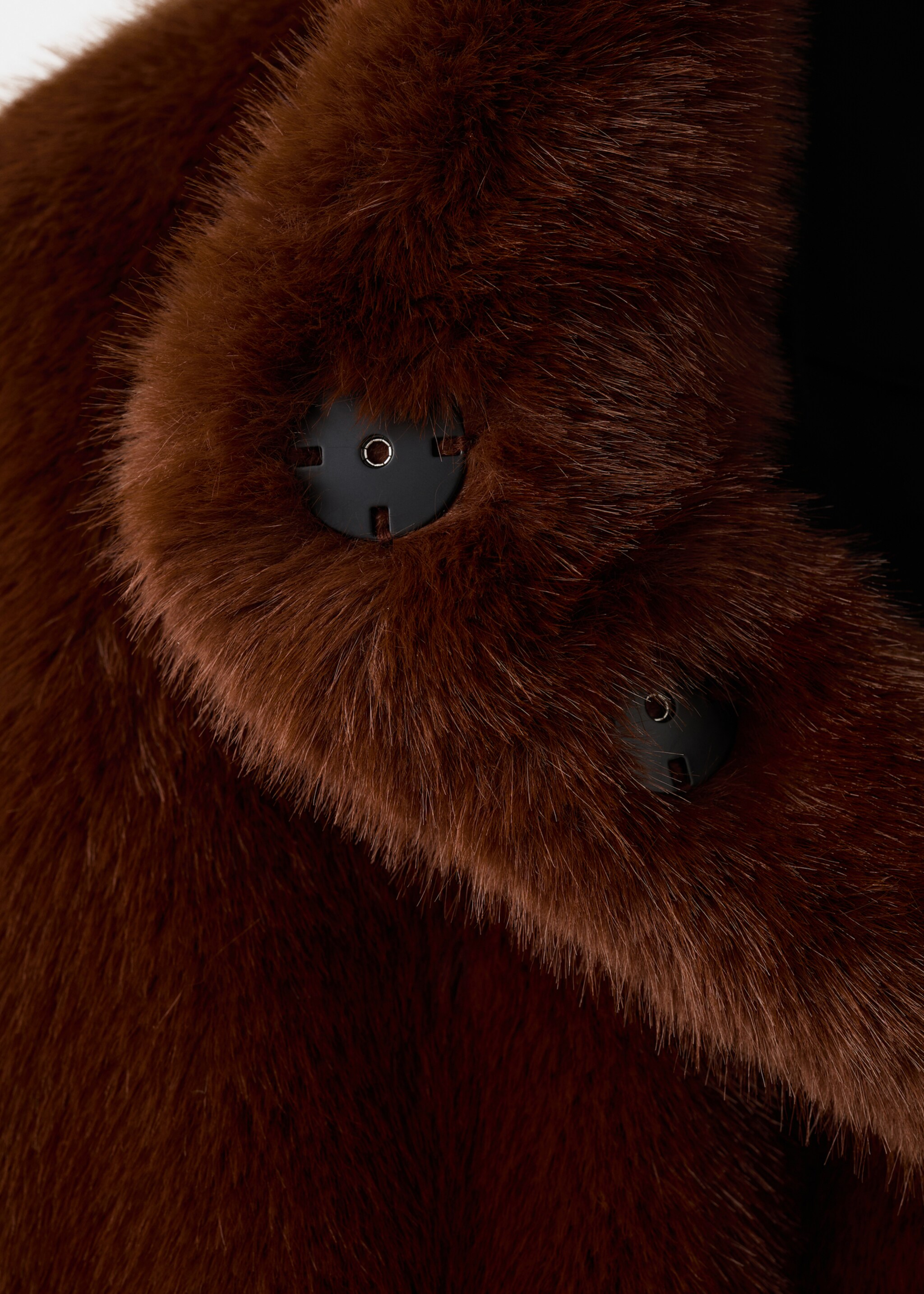 Faux-fur jacket with pockets - Details of the article 8, Brown. Ref: 27051241-00.