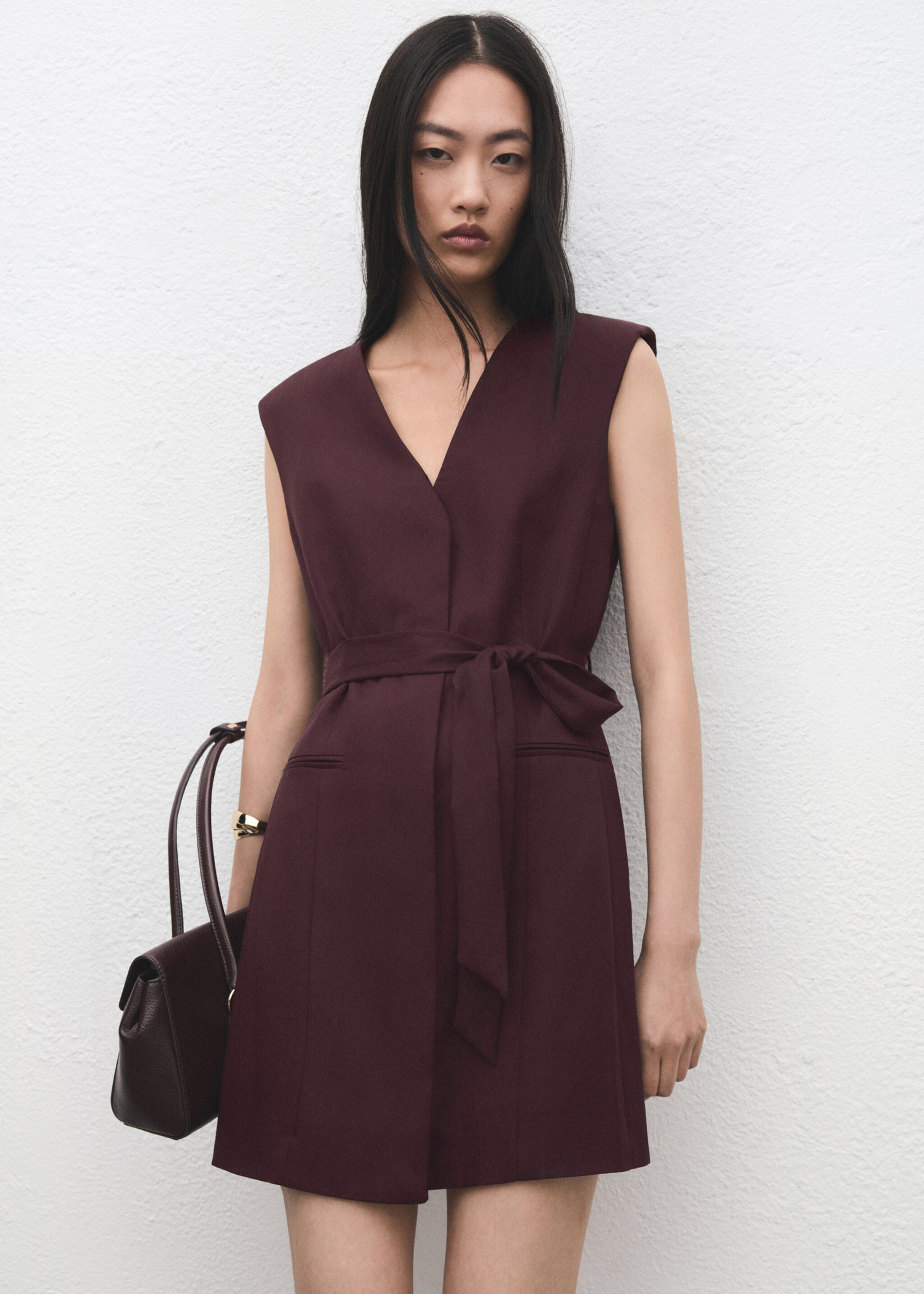 Lyocell dress with belt - Medium plane, Burgundy. Ref: 27051247-00.
