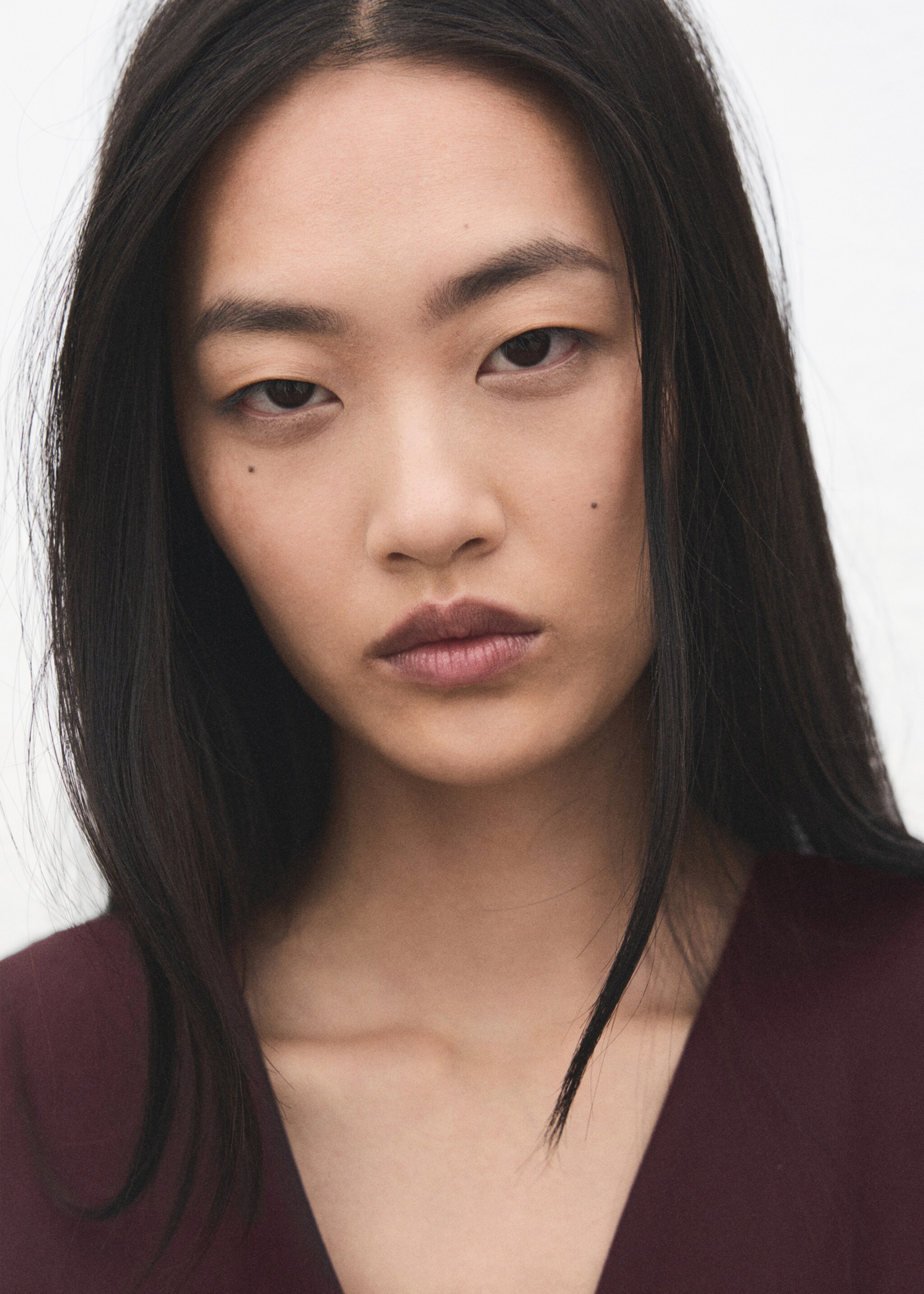 Lyocell dress with belt - Details of the article 1, Burgundy. Ref: 27051247-00.