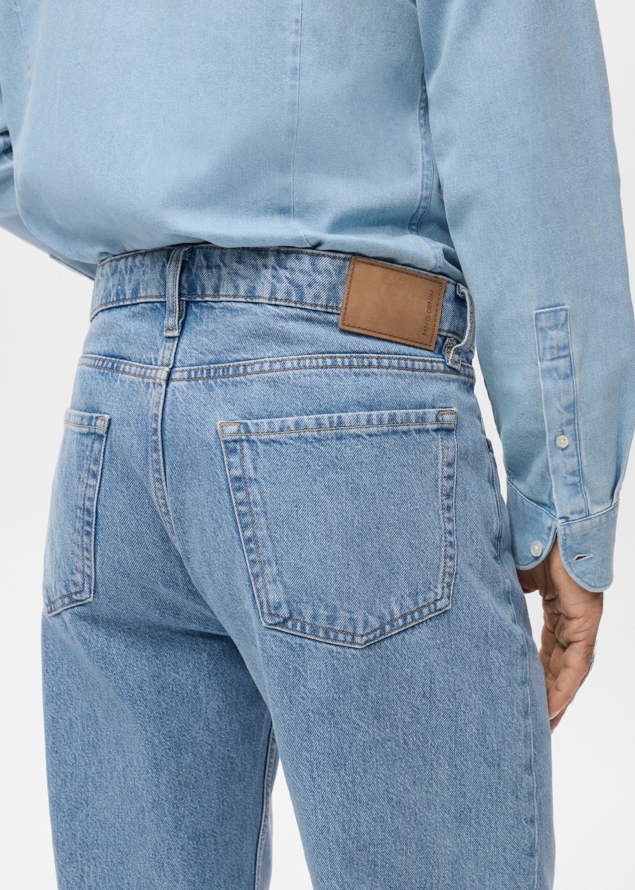 Jeans Moby straight fit lavado claro - Detalle del artículo 2, Azul claro. Ref: 27051248-00.