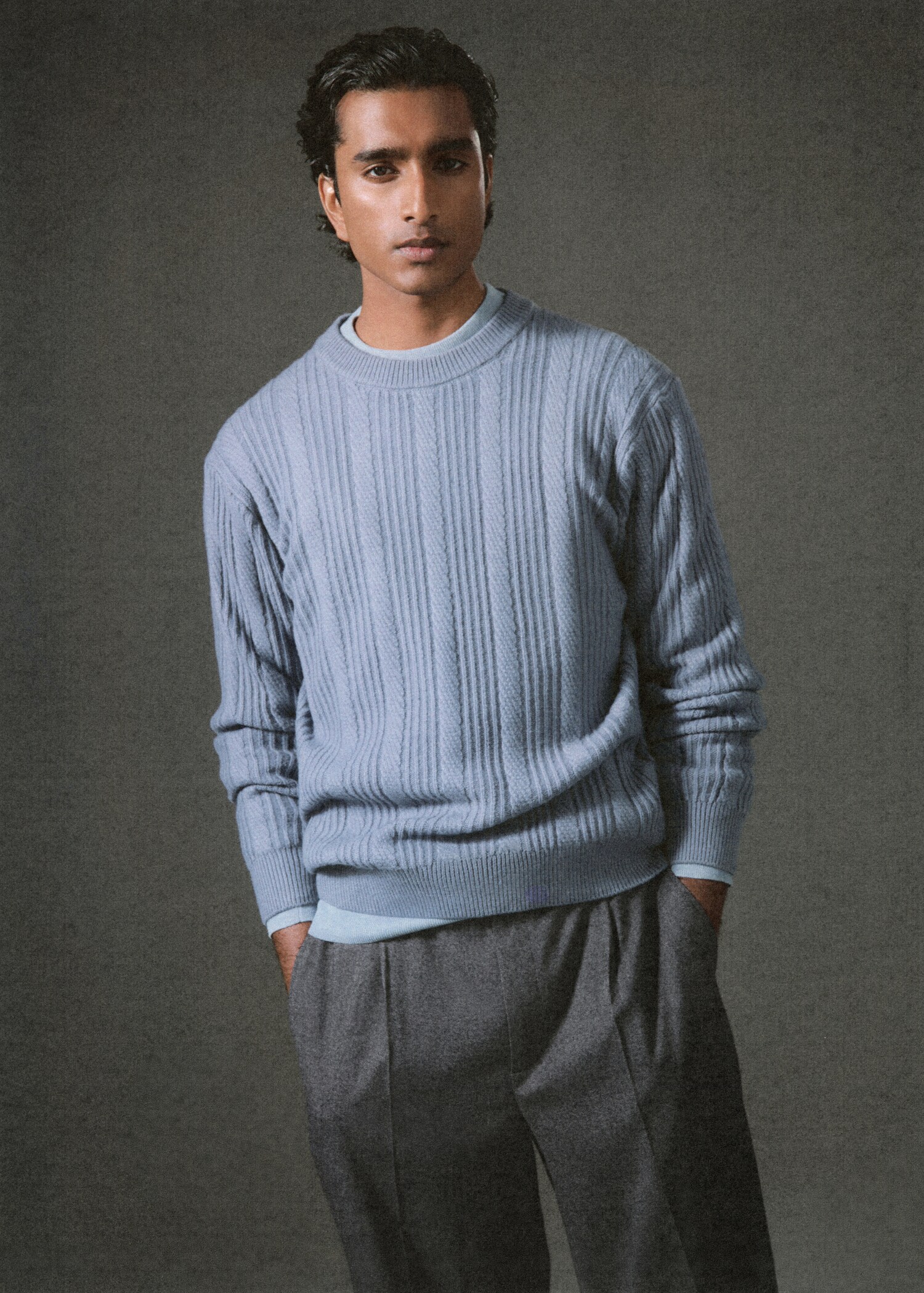Structured knitted sweater - Details of the article 3