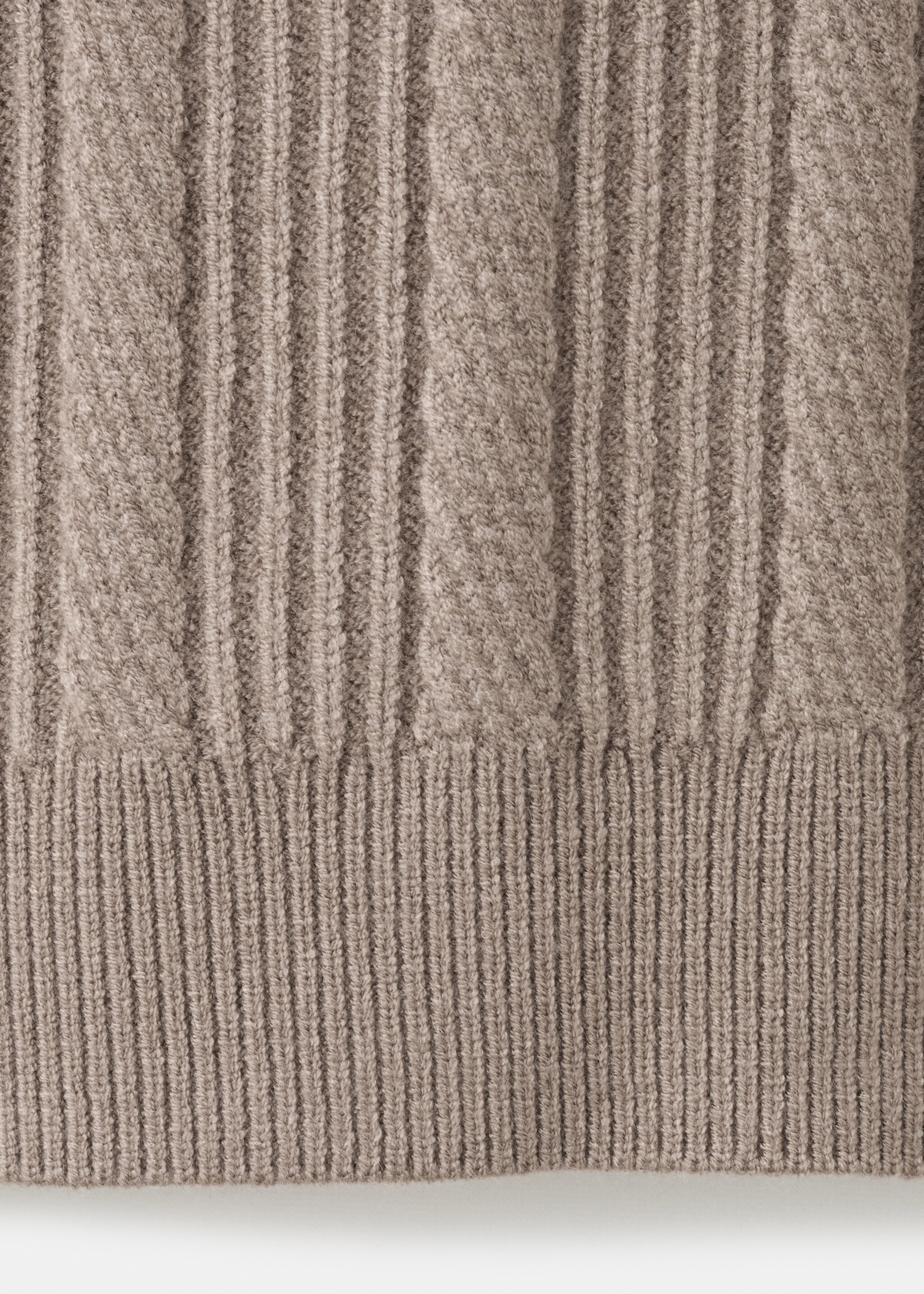 Structured knitted sweater - Details of the article 0, Mink Grey. Ref: 27051250-00.