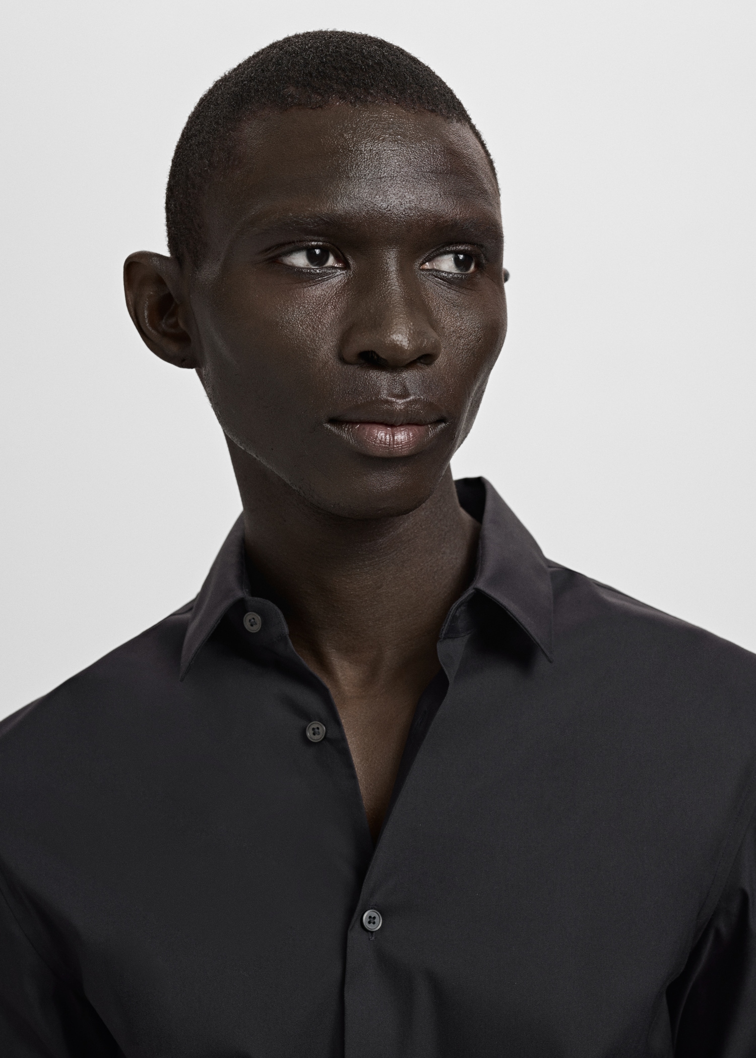 Slim fit cotton suit shirt - Details of the article 1