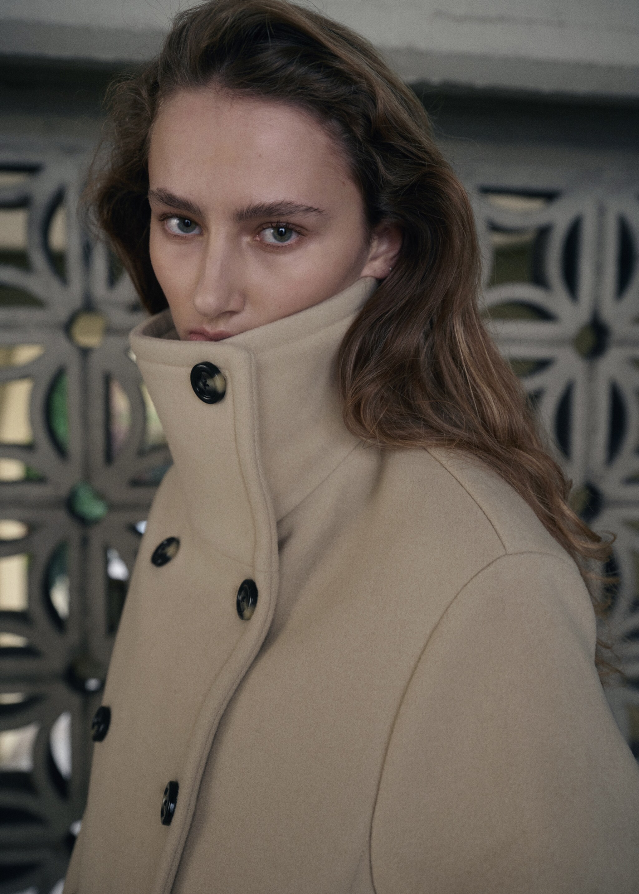 Wool-blend funnel-neck coat - Details of the article 1, Vanilla. Ref: 27051260-00.