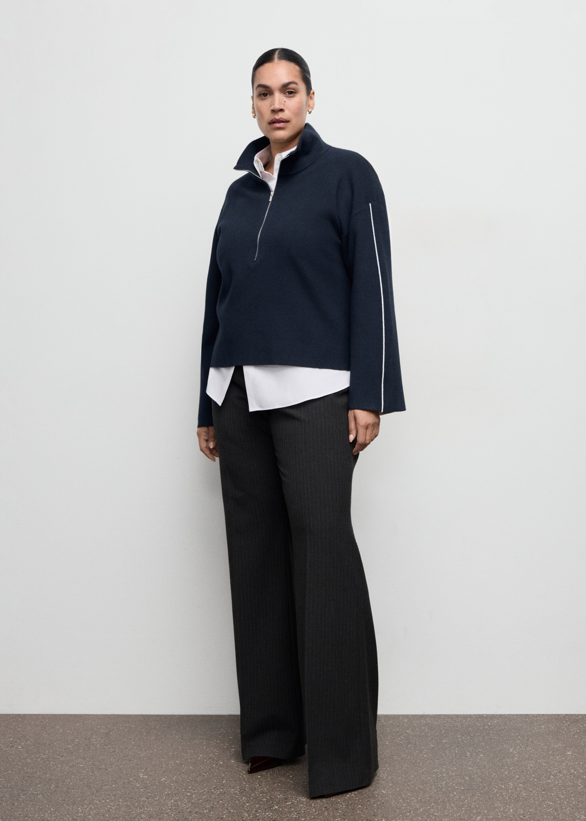 Zip neck contrast striped jumper - Details of the article 3, Navy. Ref: 27051263-00.