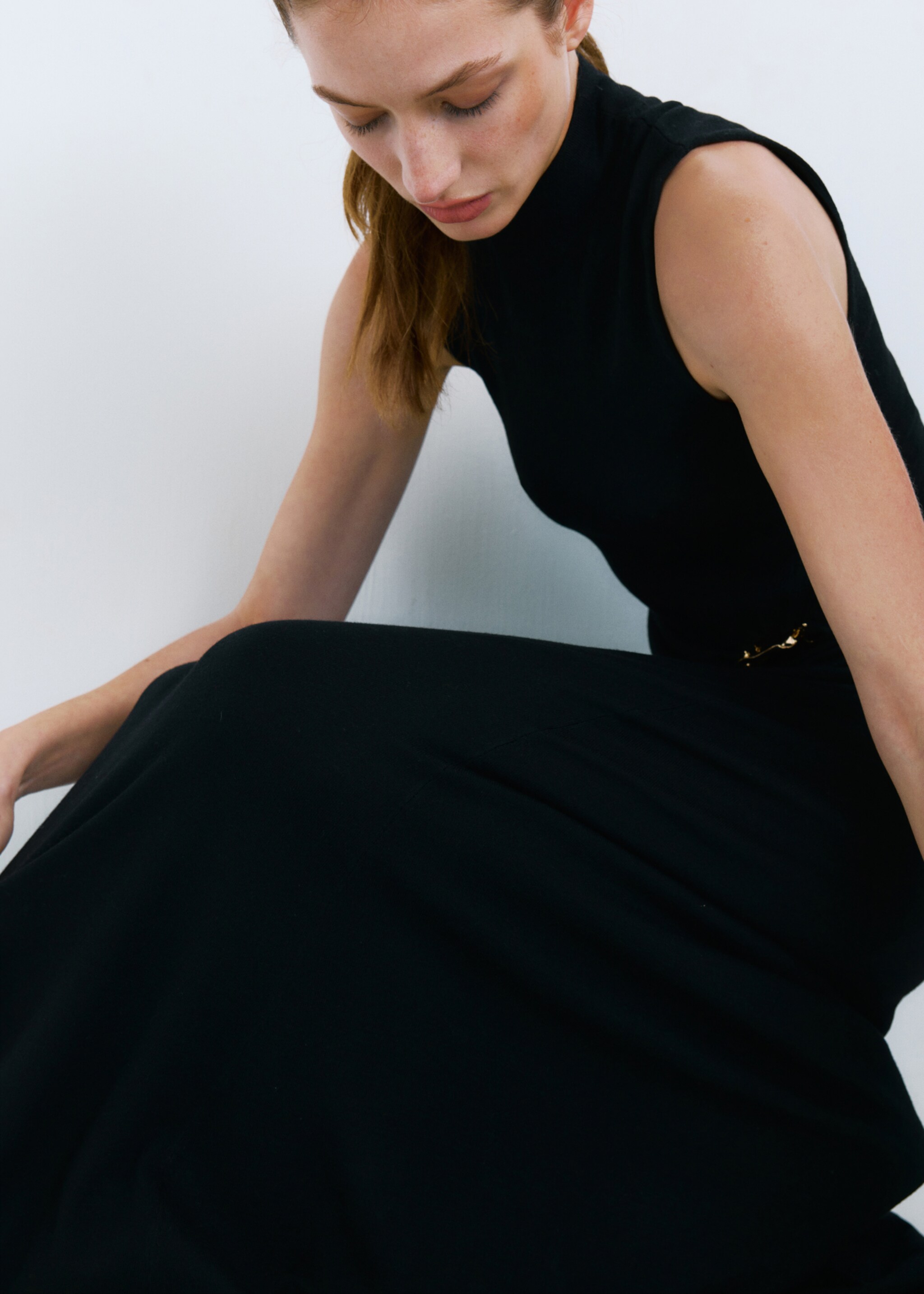 Knitted dress with metal detail - Details of the article 2, Black. Ref: 27051266-00.