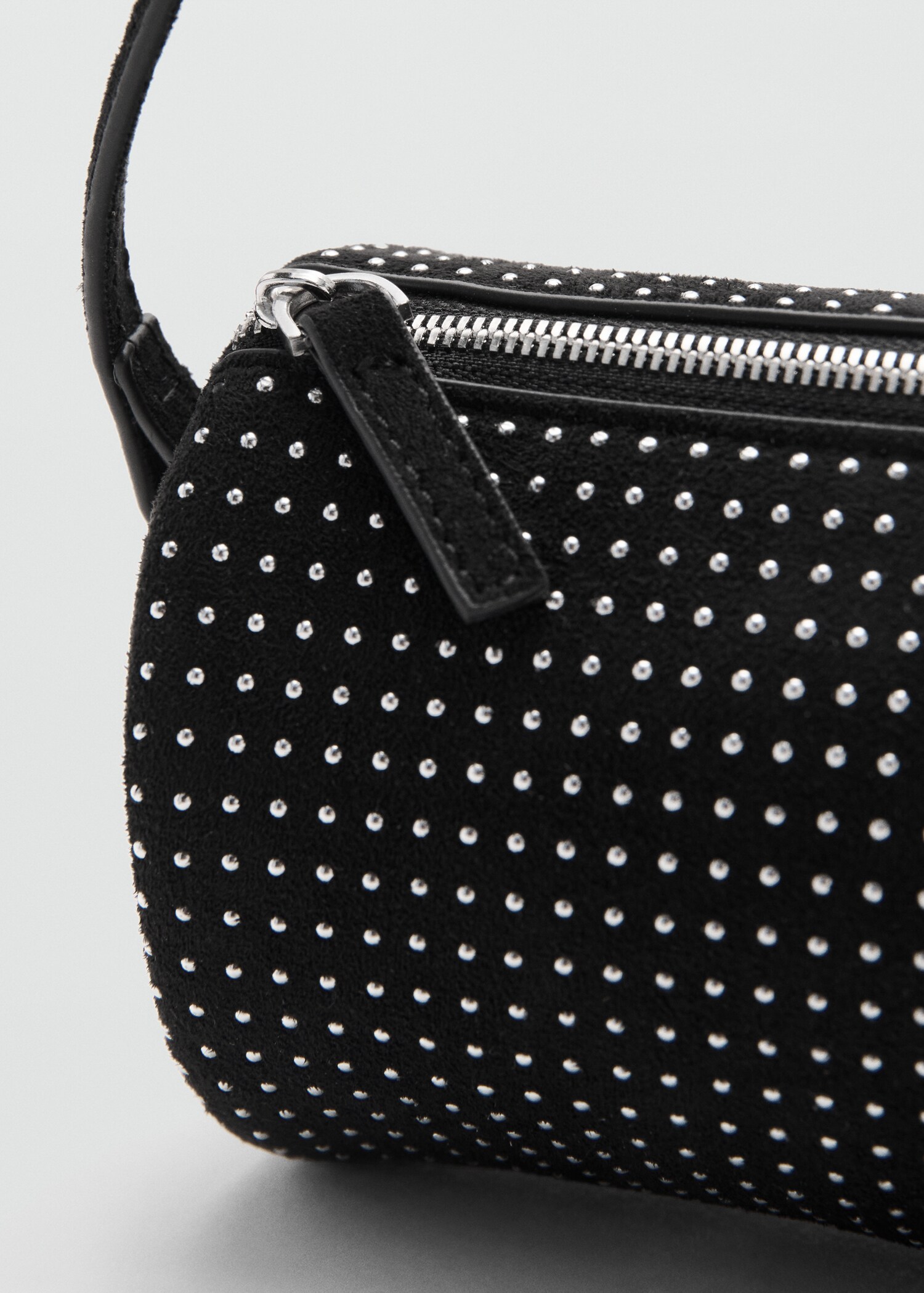Oval studded shoulder bag - Details of the article 1