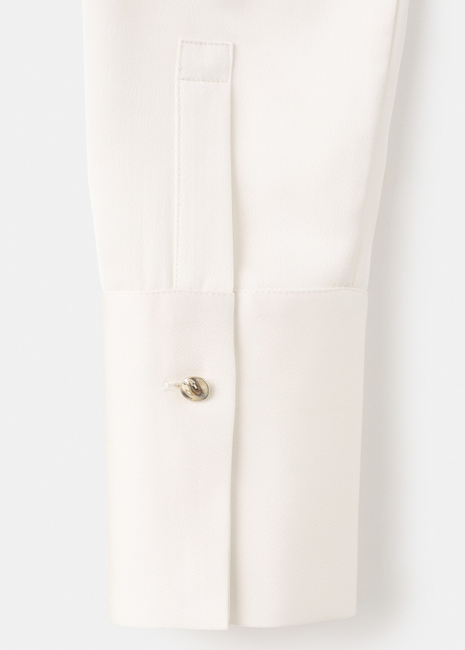 Chemise fluide satinée - Détail de l'article 0