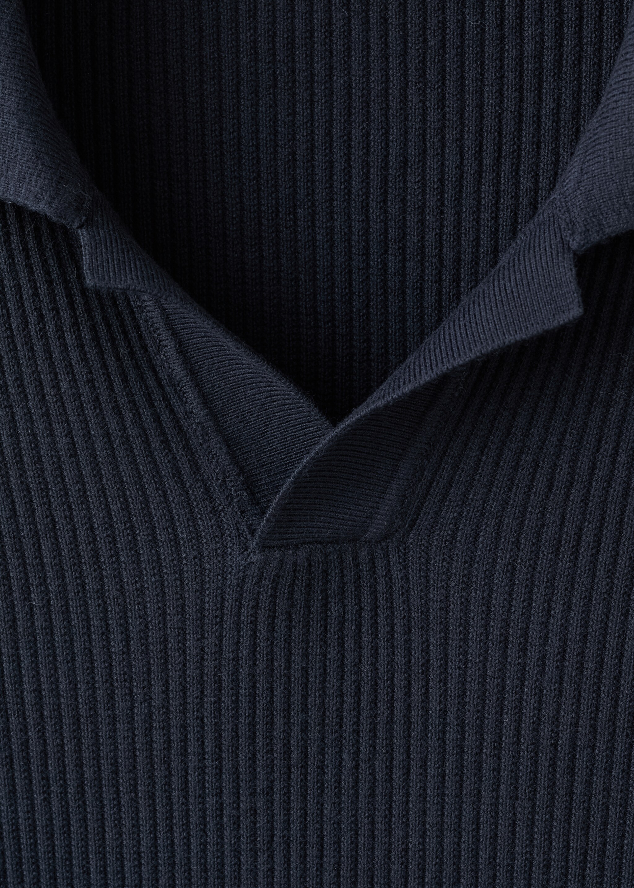 Cotton-blend ribbed polo sweater - Details of the article 8, Navy. Ref: 27051282-00.