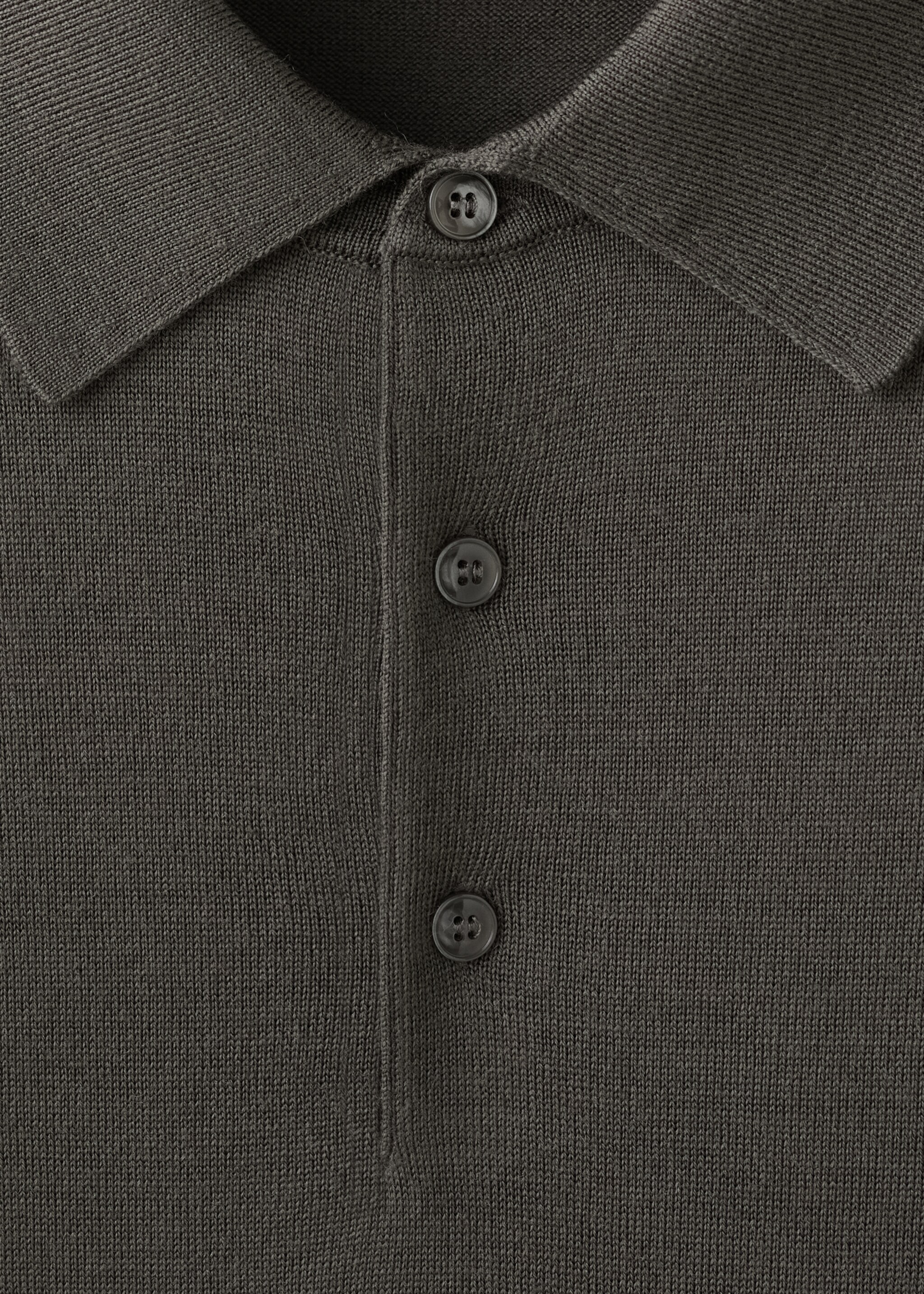 100% merino wool polo sweater - Details of the article 8, Medium Brown. Ref: 27051283-00.