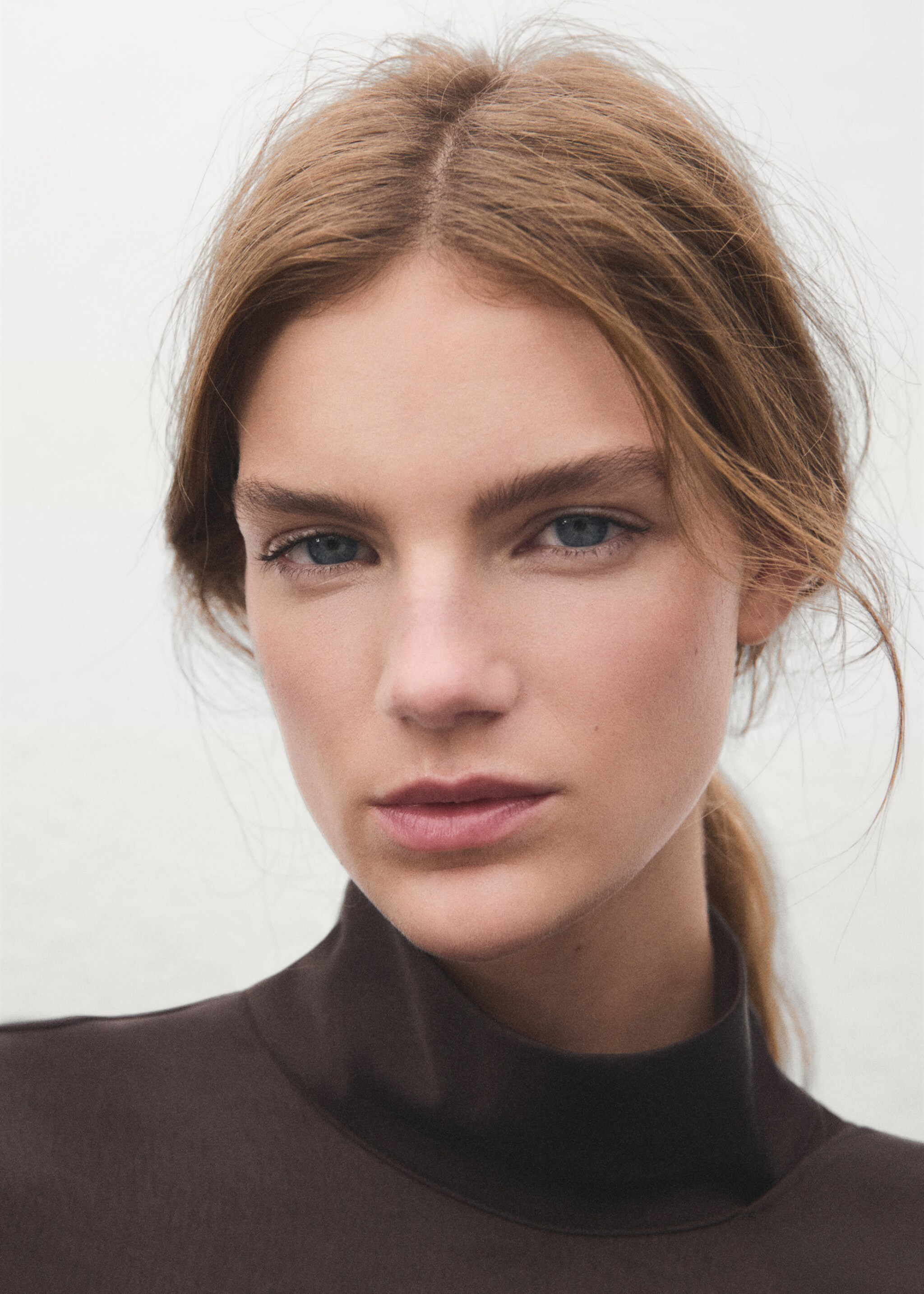 Satin dress with foulard - Details of the article 1, Brown. Ref: 27051284-00.